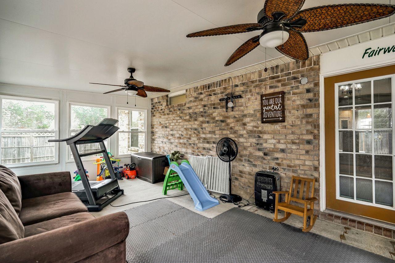 NORTHVIEW ESTATES 5TH ADDN - Residential