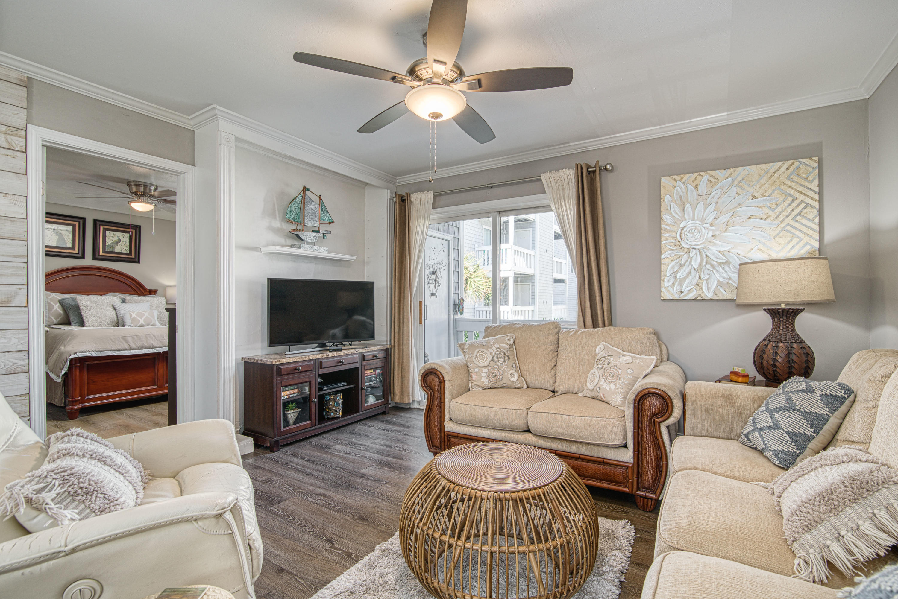 HERMITAGE CONDOMINIUM - Residential