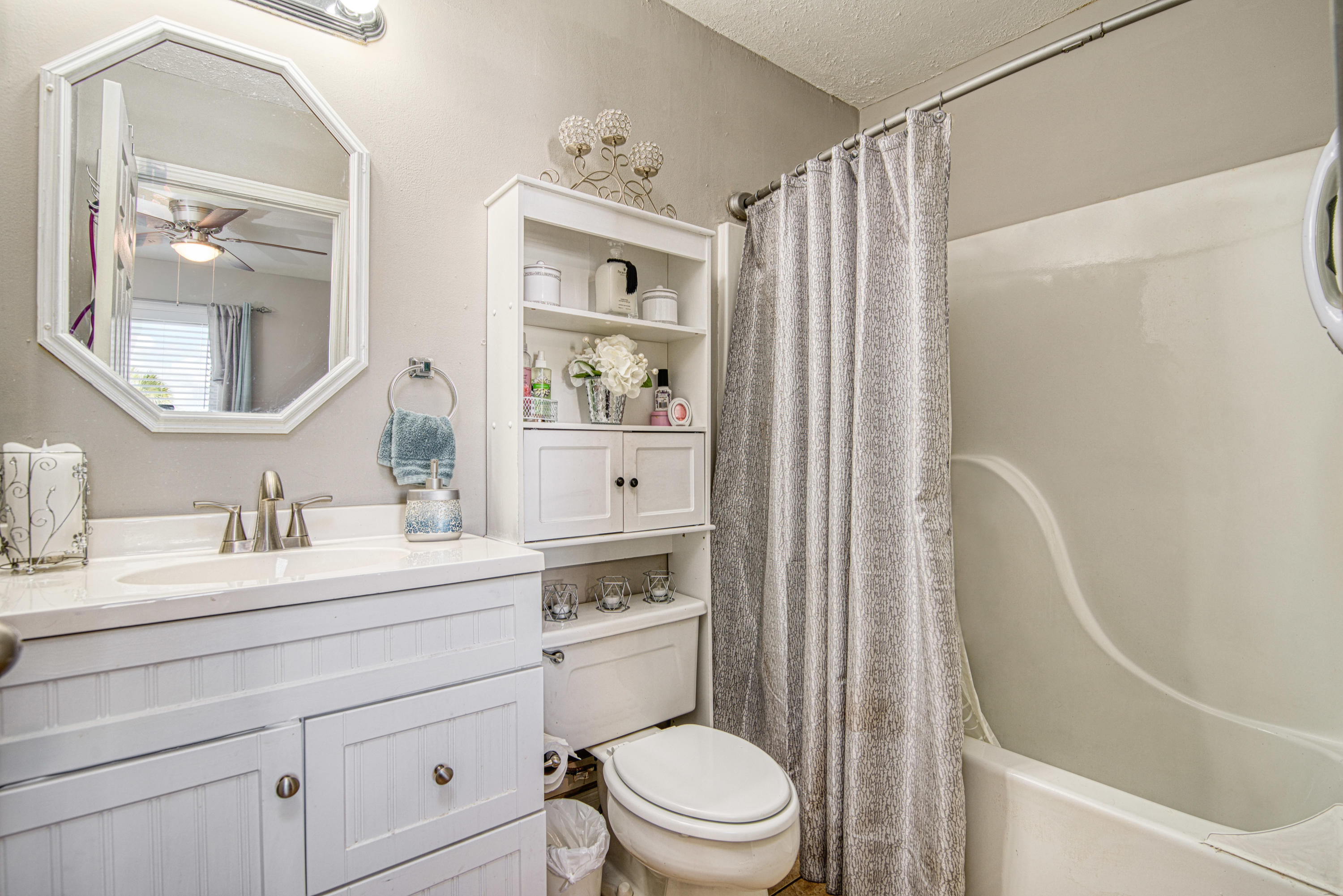 HERMITAGE CONDOMINIUM - Residential