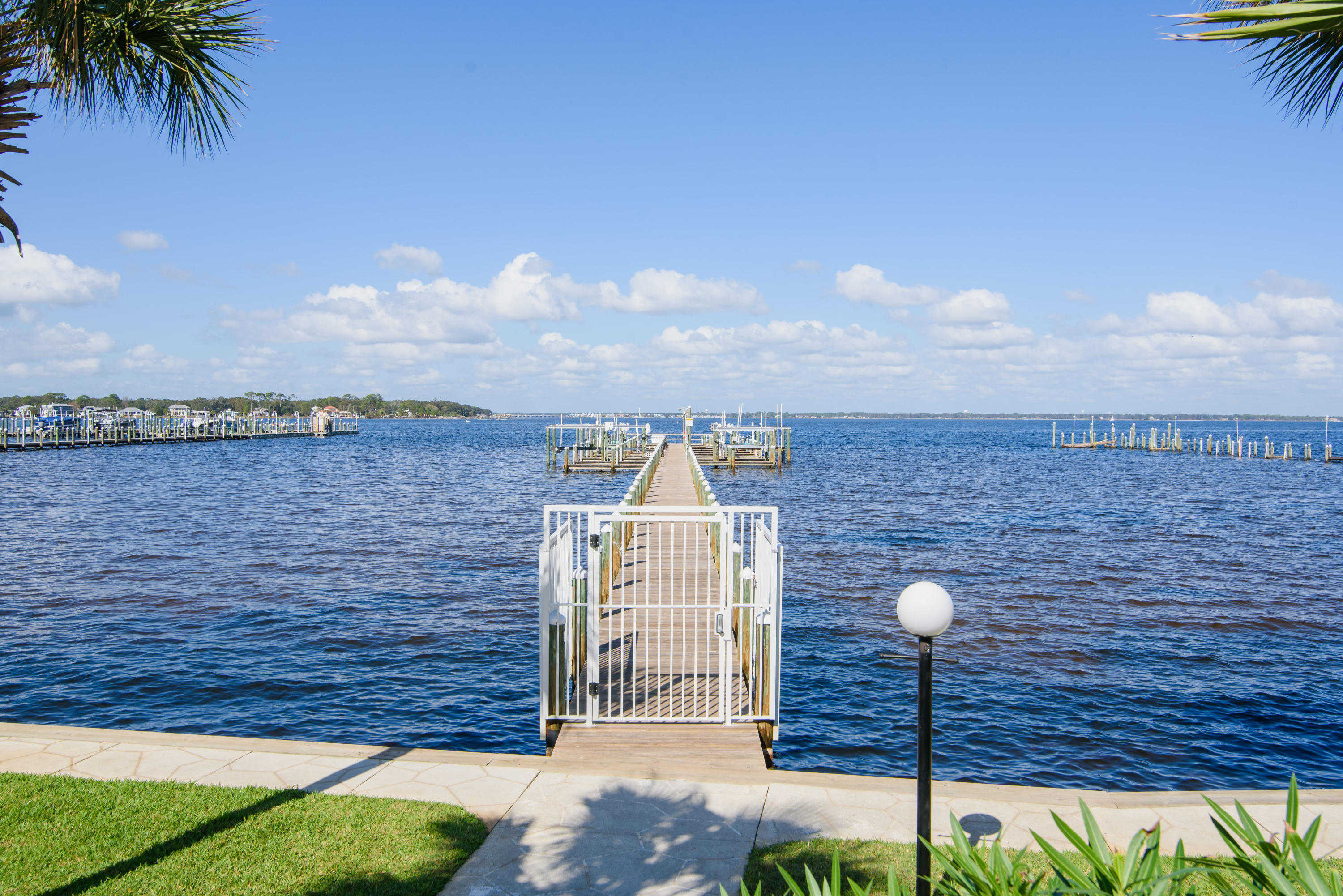 HERMITAGE CONDOMINIUM - Residential