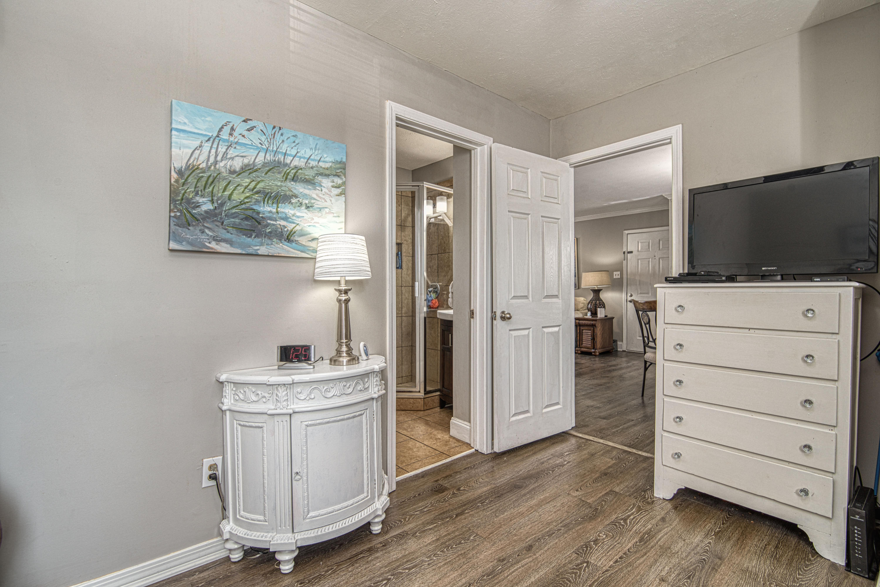 HERMITAGE CONDOMINIUM - Residential