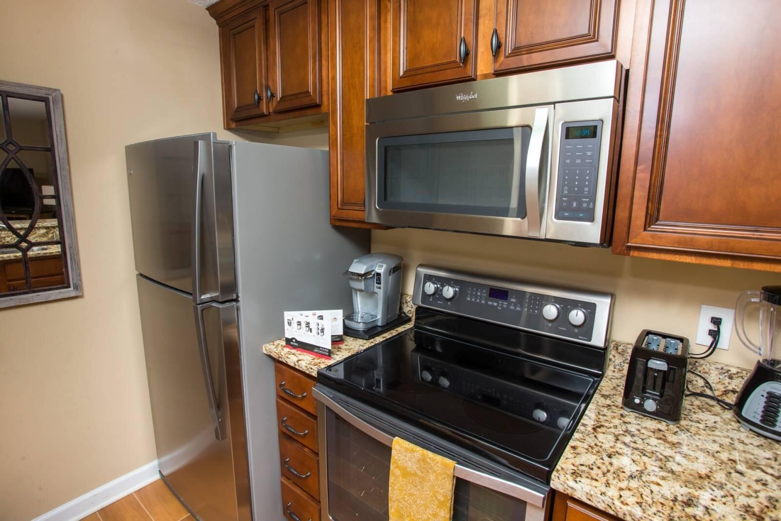 LAKESIDE CONDO AT BLUEWATER BAY - Residential