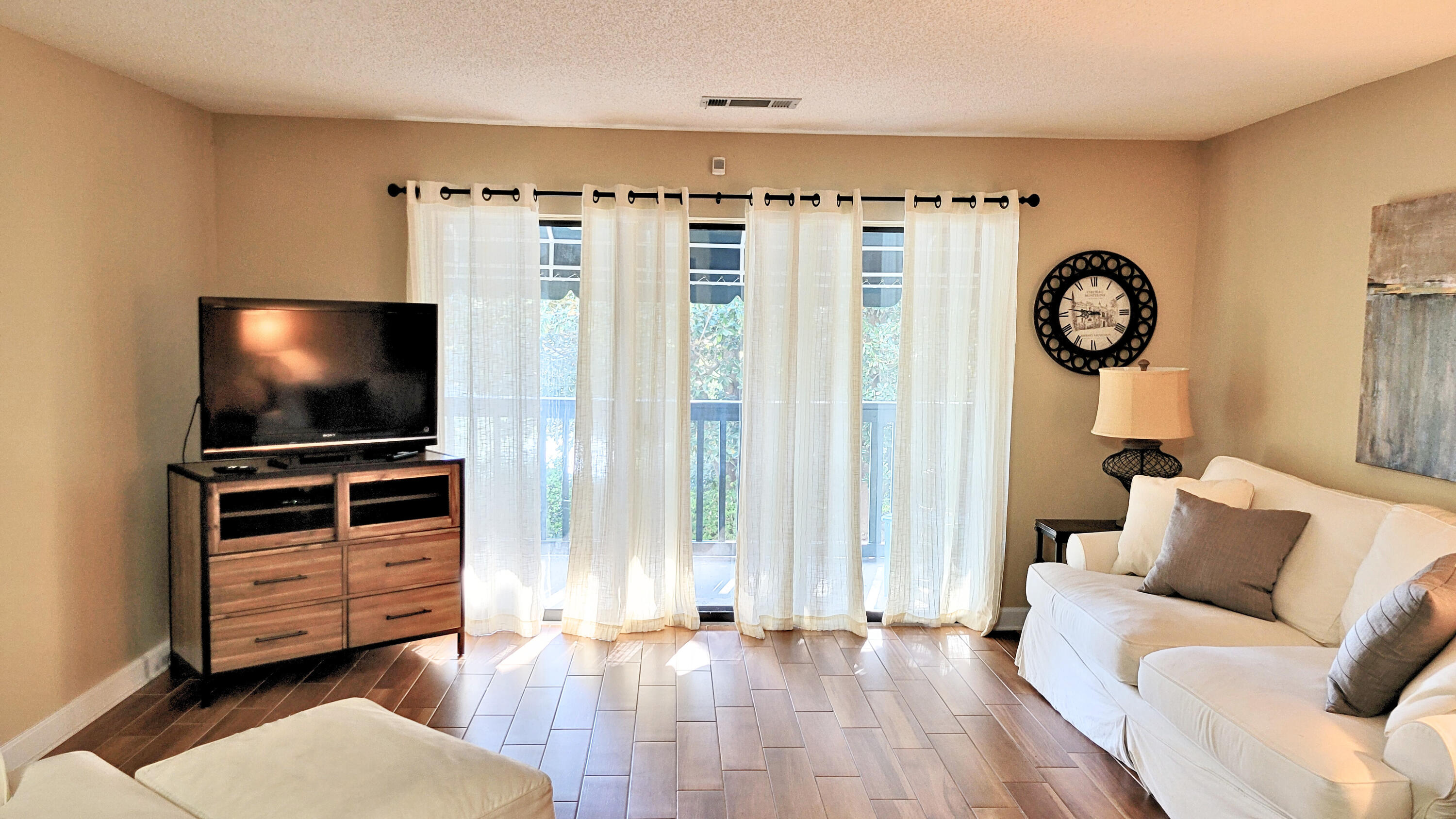LAKESIDE CONDO AT BLUEWATER BAY - Residential