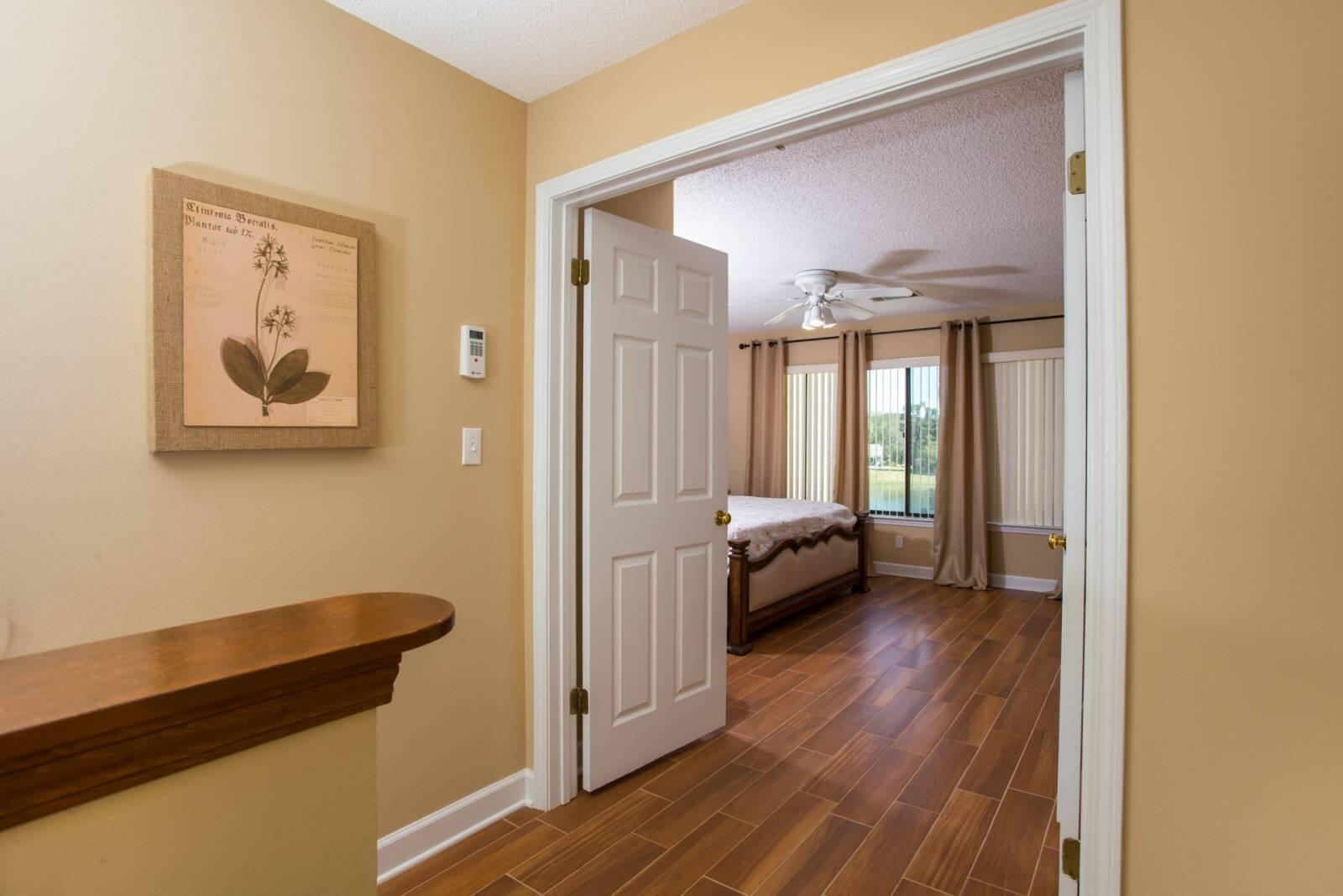 LAKESIDE CONDO AT BLUEWATER BAY - Residential