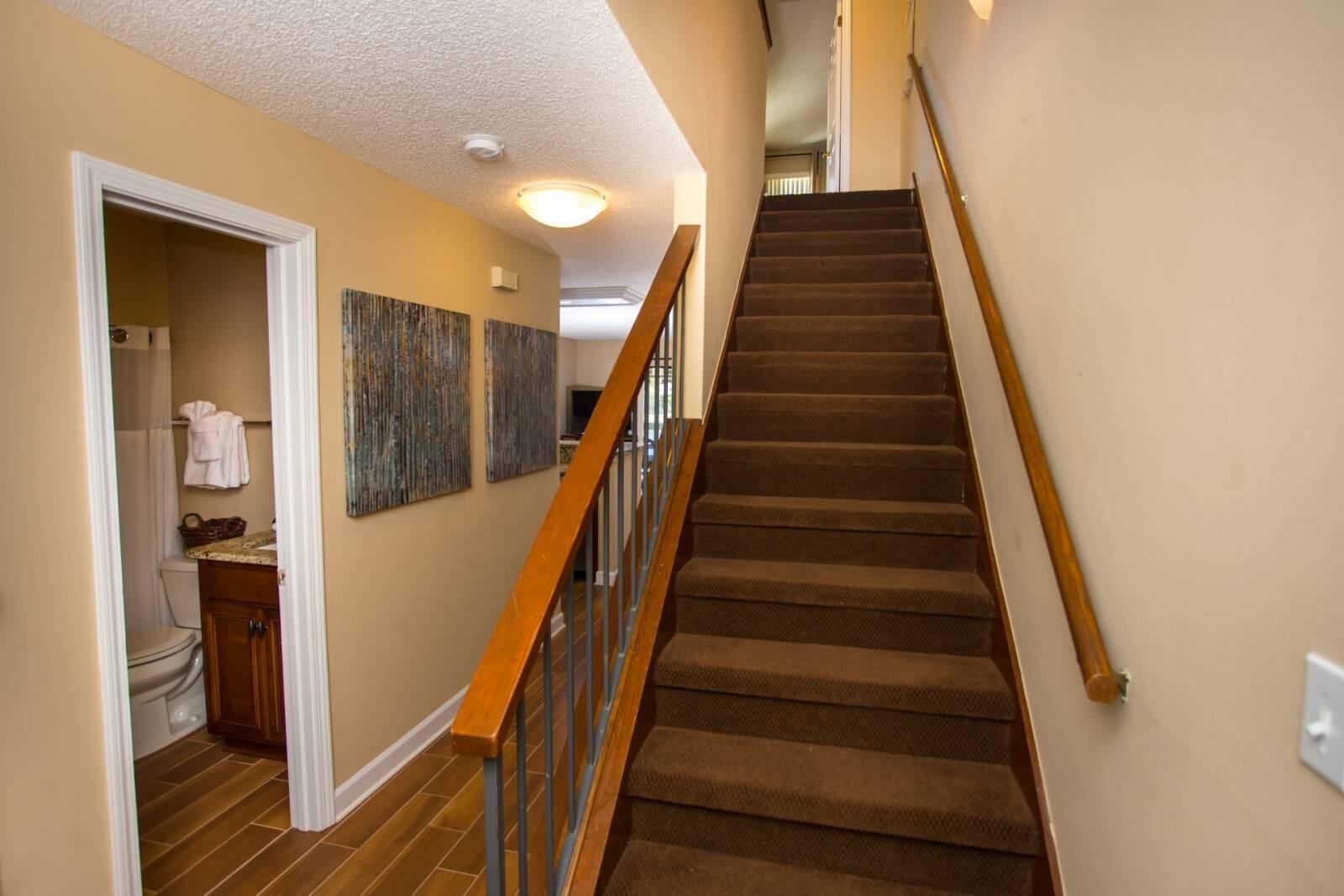 LAKESIDE CONDO AT BLUEWATER BAY - Residential