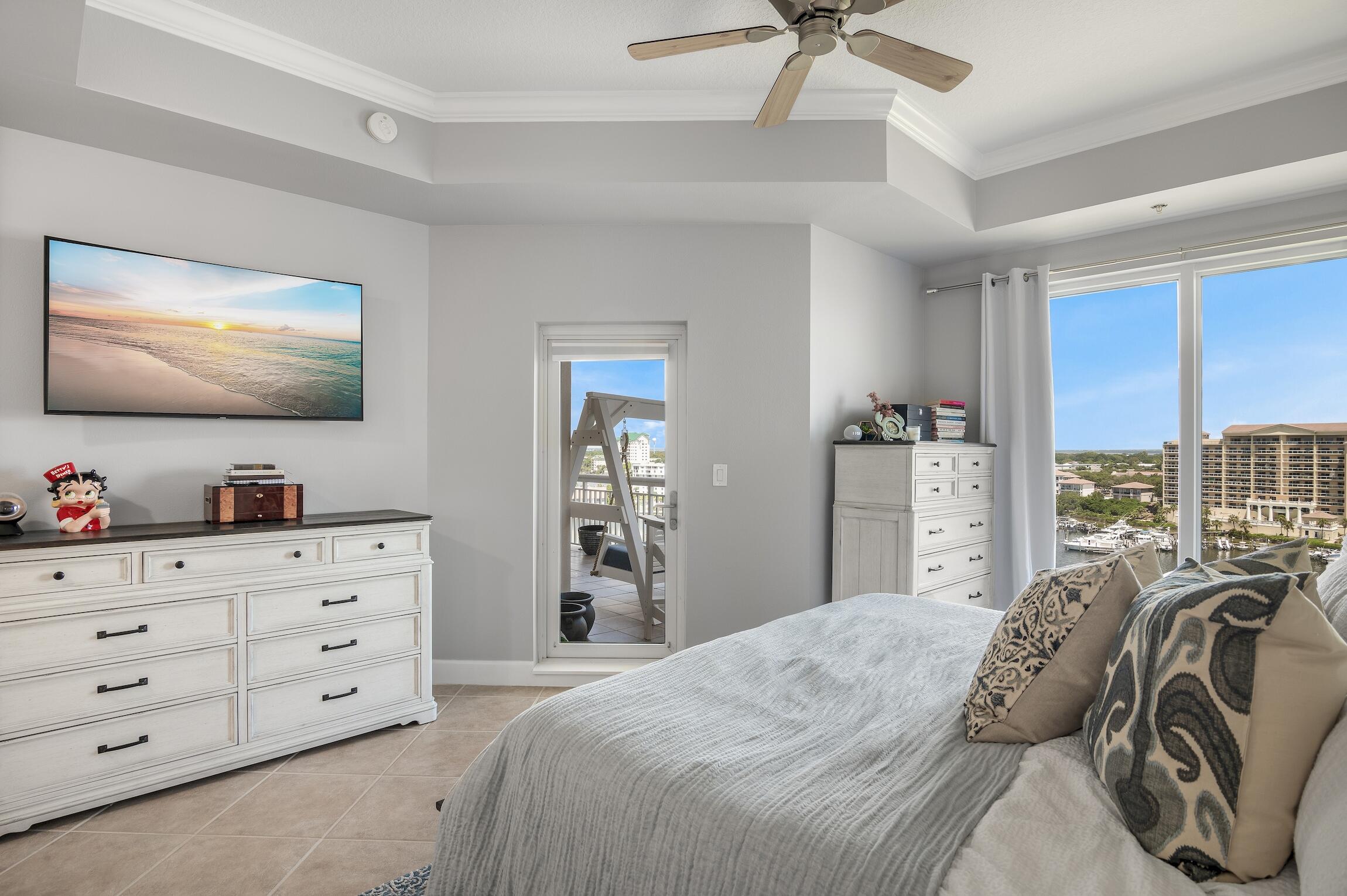 HARBOR LANDING - Residential