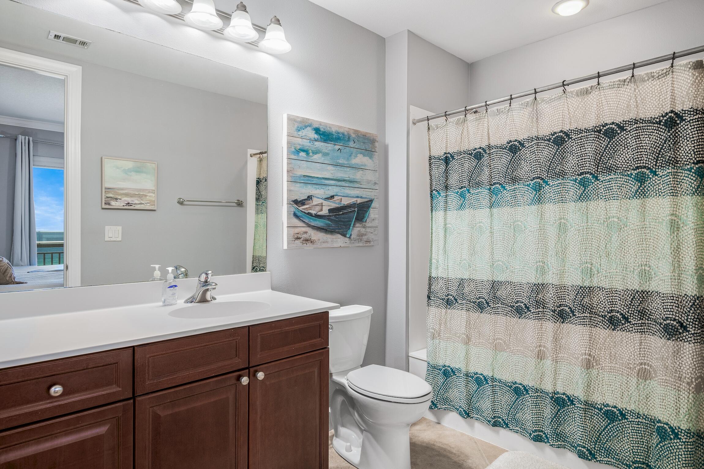 HARBOR LANDING - Residential