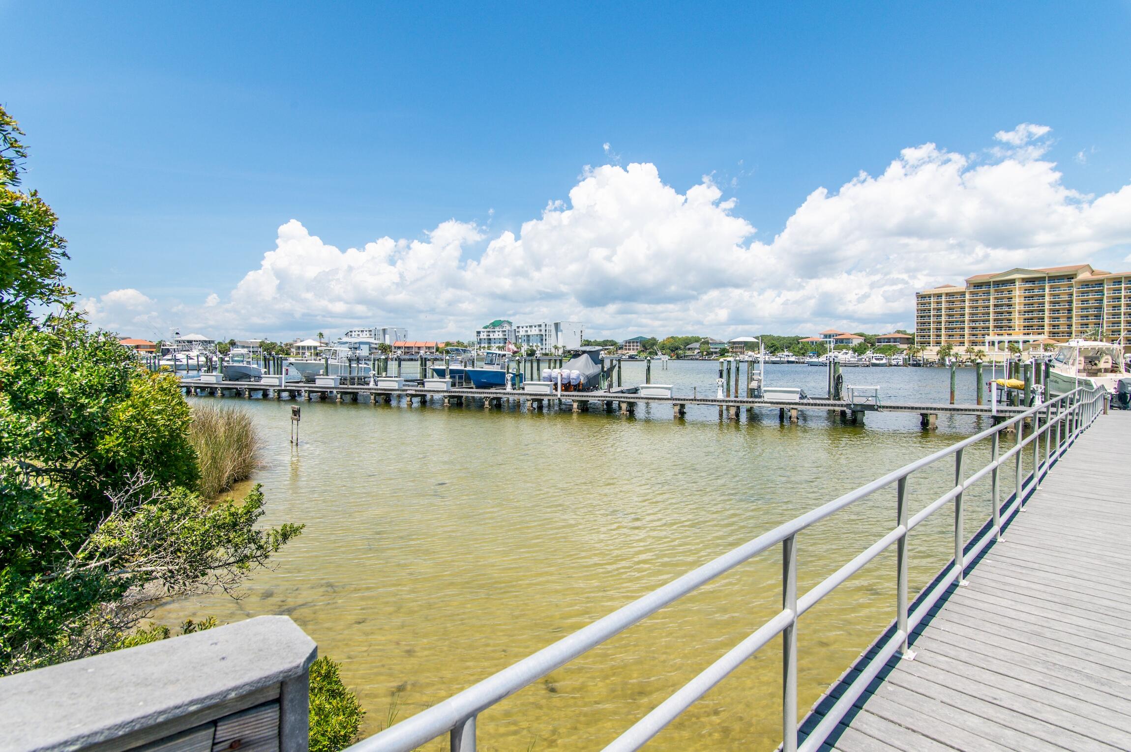 HARBOR LANDING - Residential