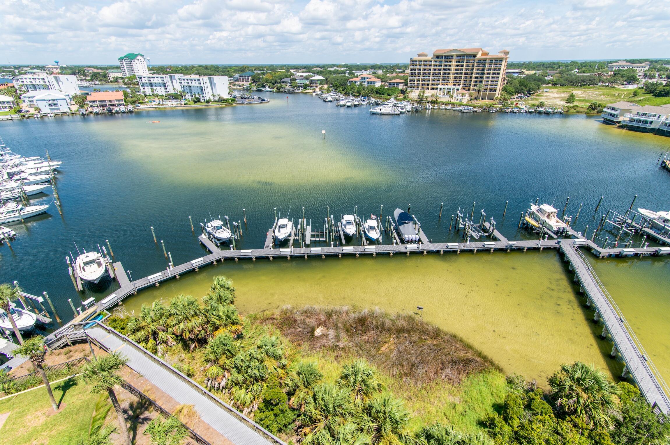 HARBOR LANDING - Residential