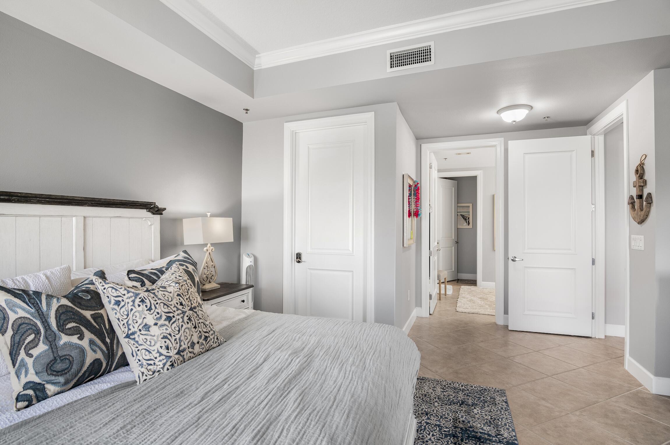 HARBOR LANDING - Residential
