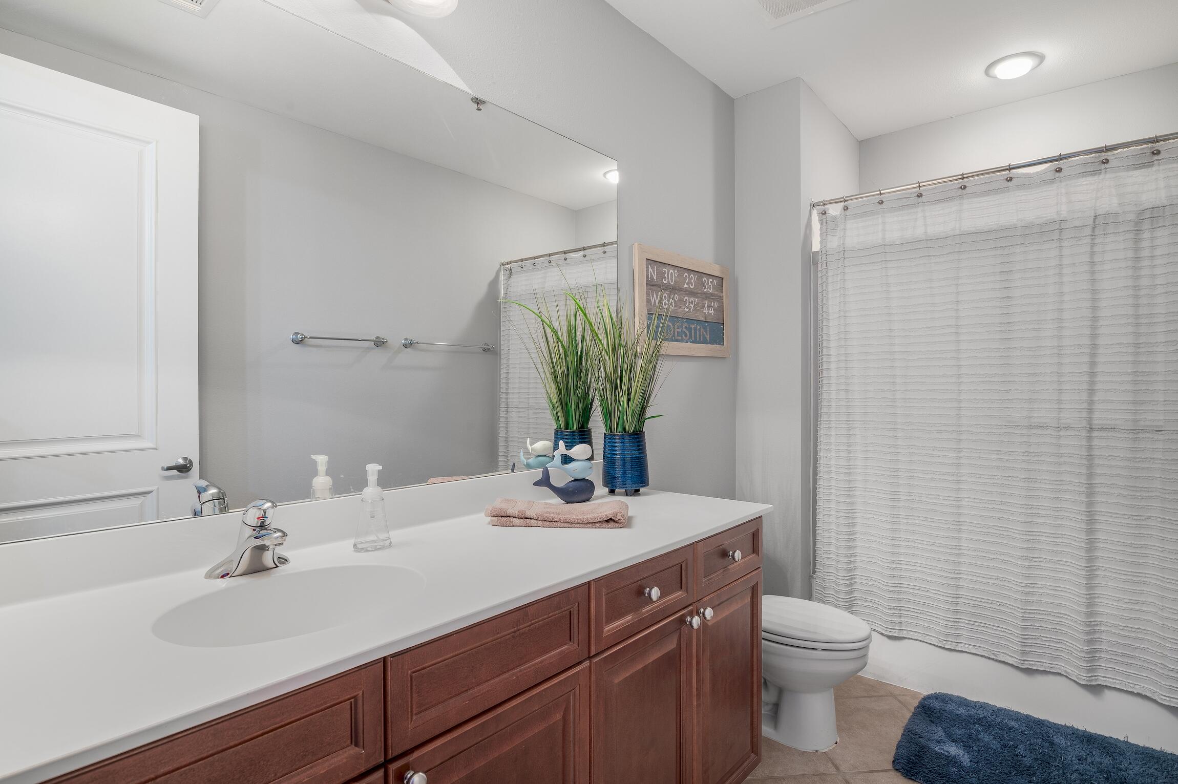 HARBOR LANDING - Residential