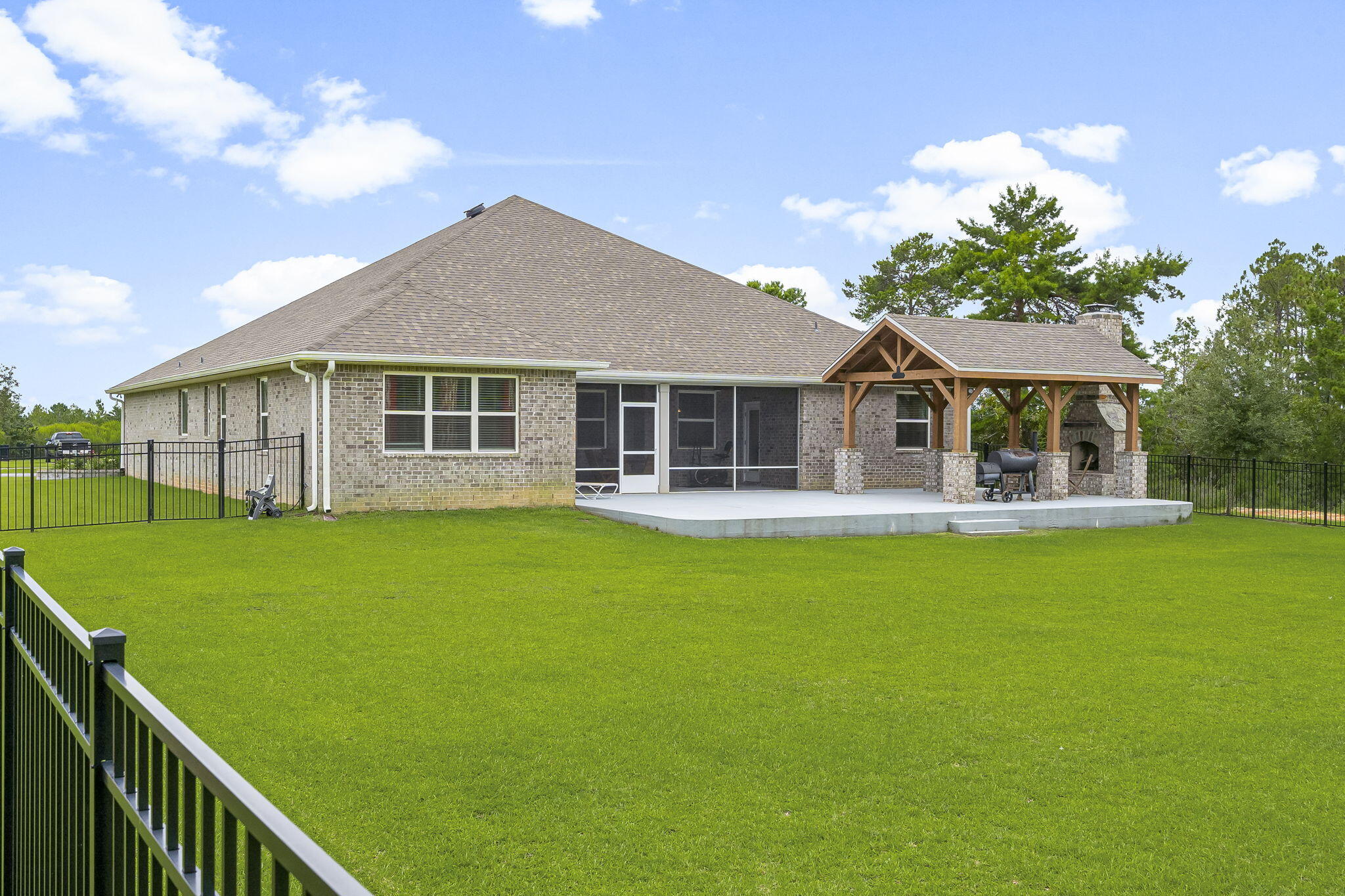 WINDSWEPT ESTATES - Residential