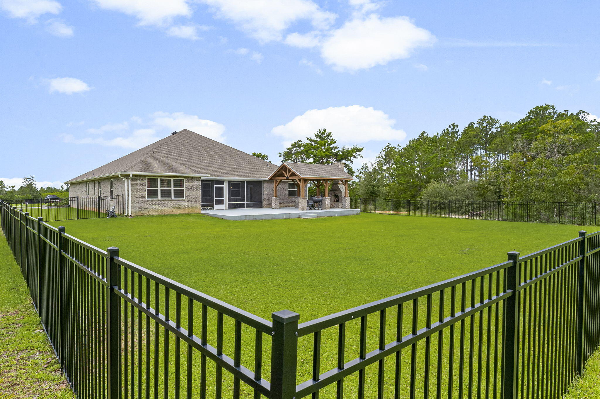 WINDSWEPT ESTATES - Residential
