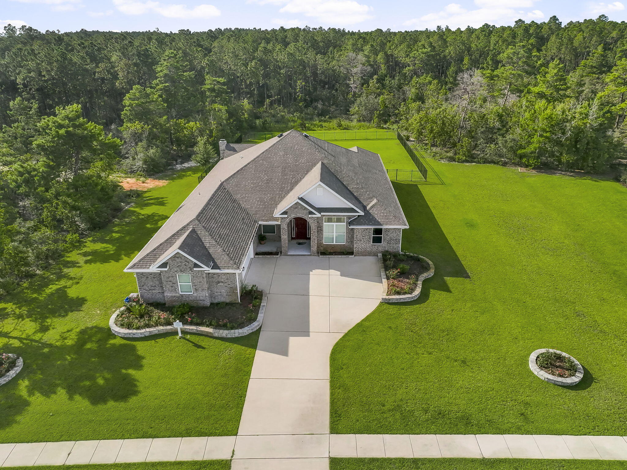 WINDSWEPT ESTATES - Residential