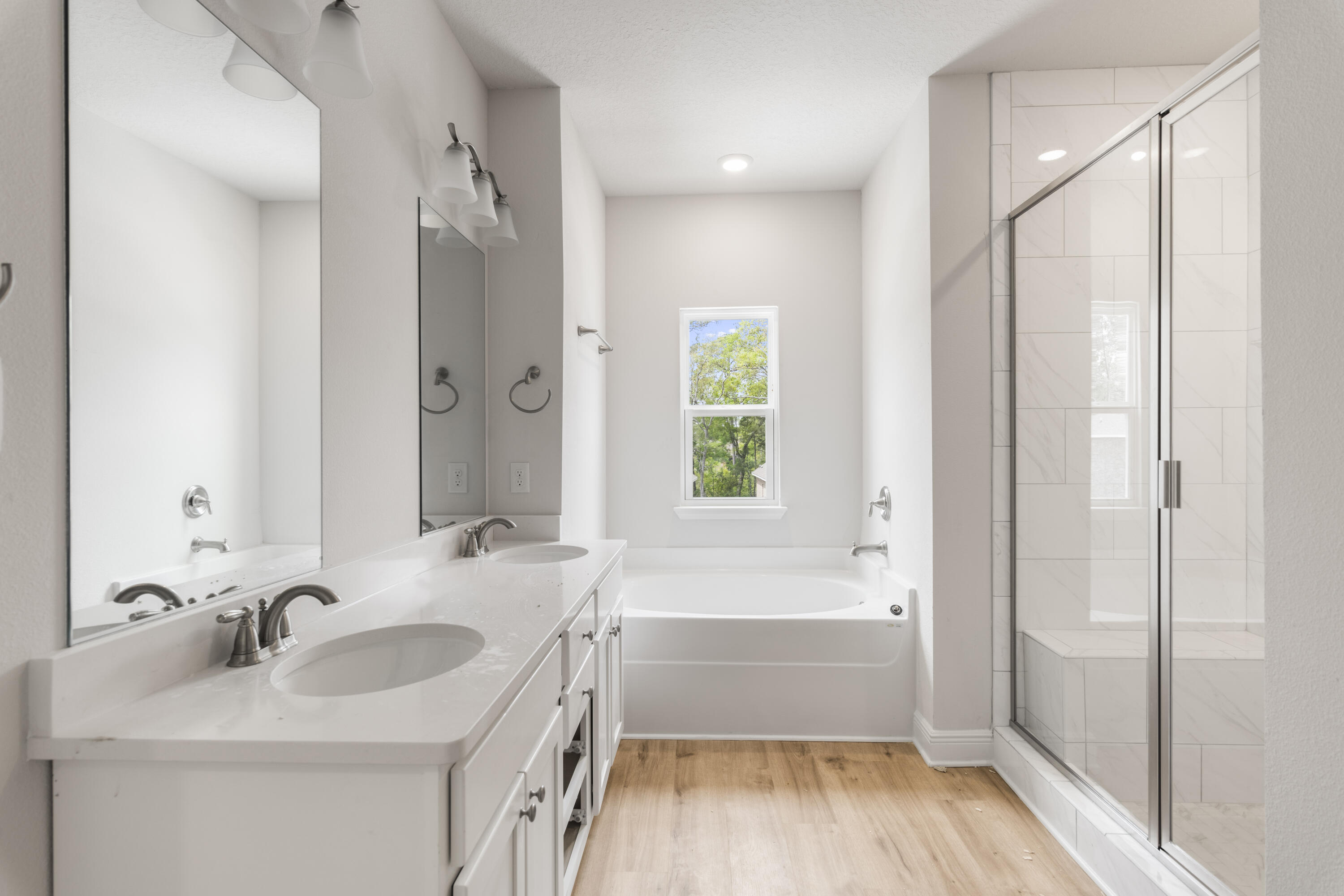 Live Oak Harbour - Residential