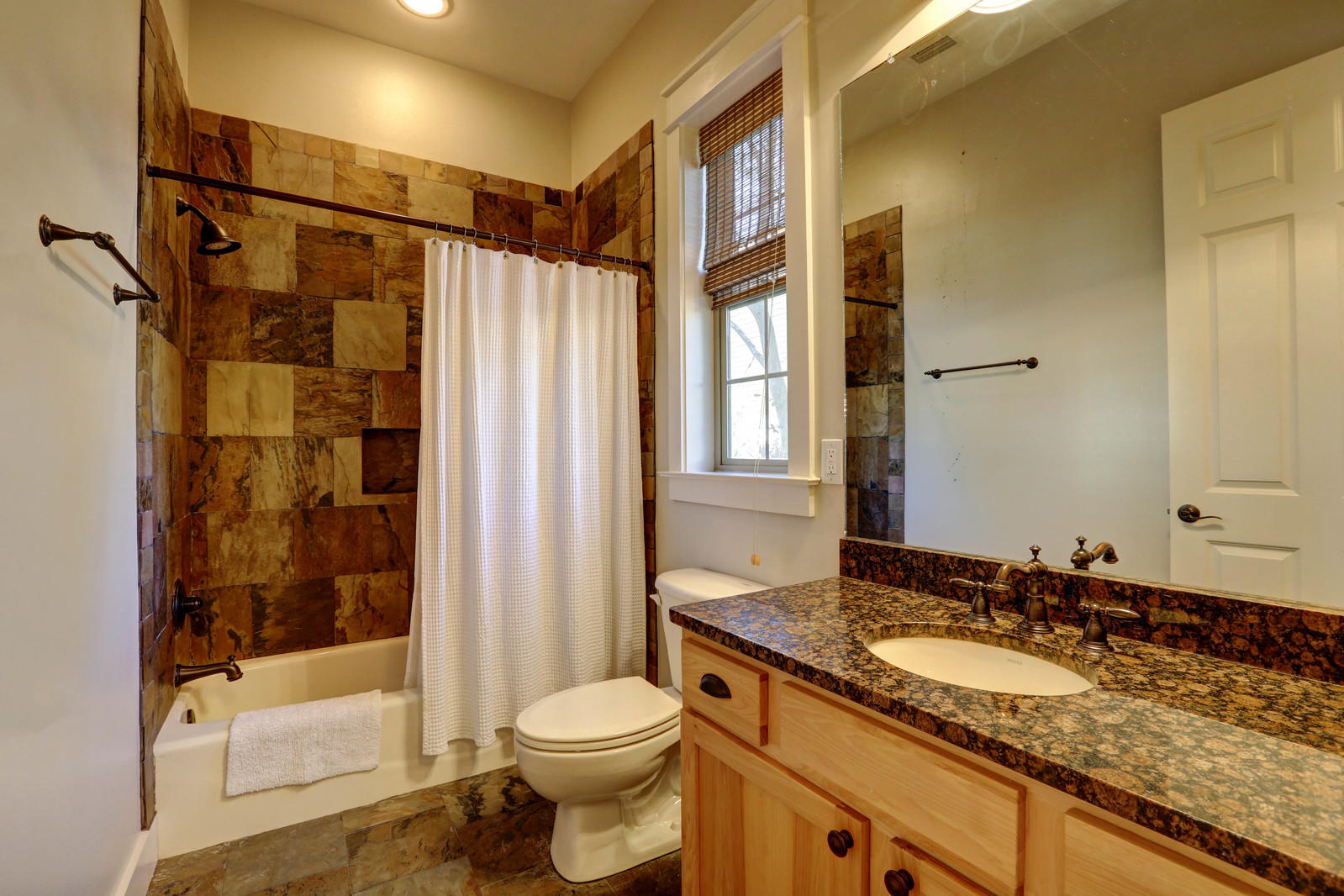 GRAYTON COVE - Residential