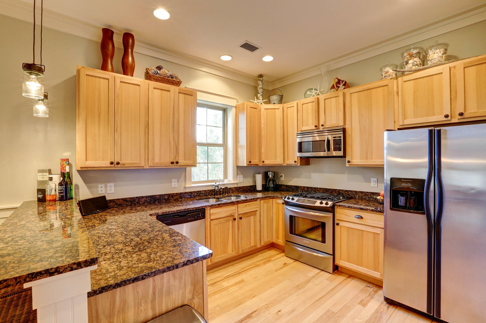 GRAYTON COVE - Residential