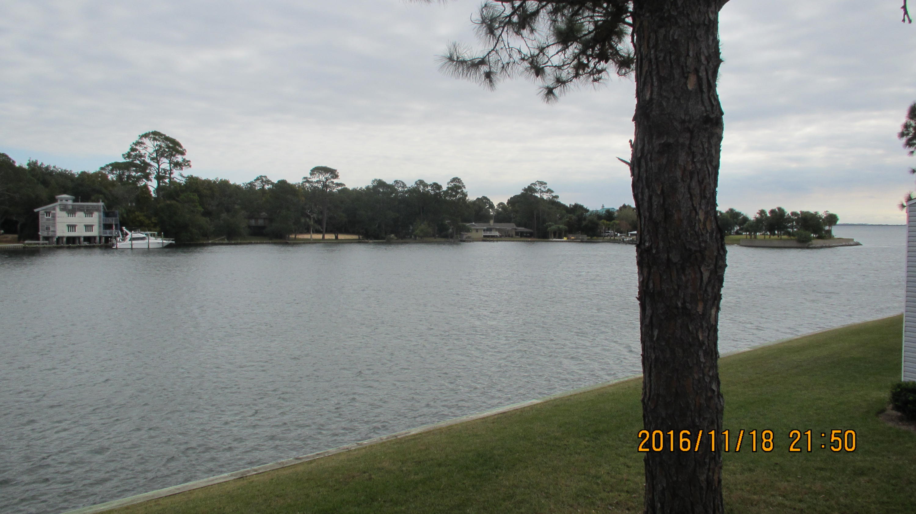 FINISTERRA CONDO - Residential Lease