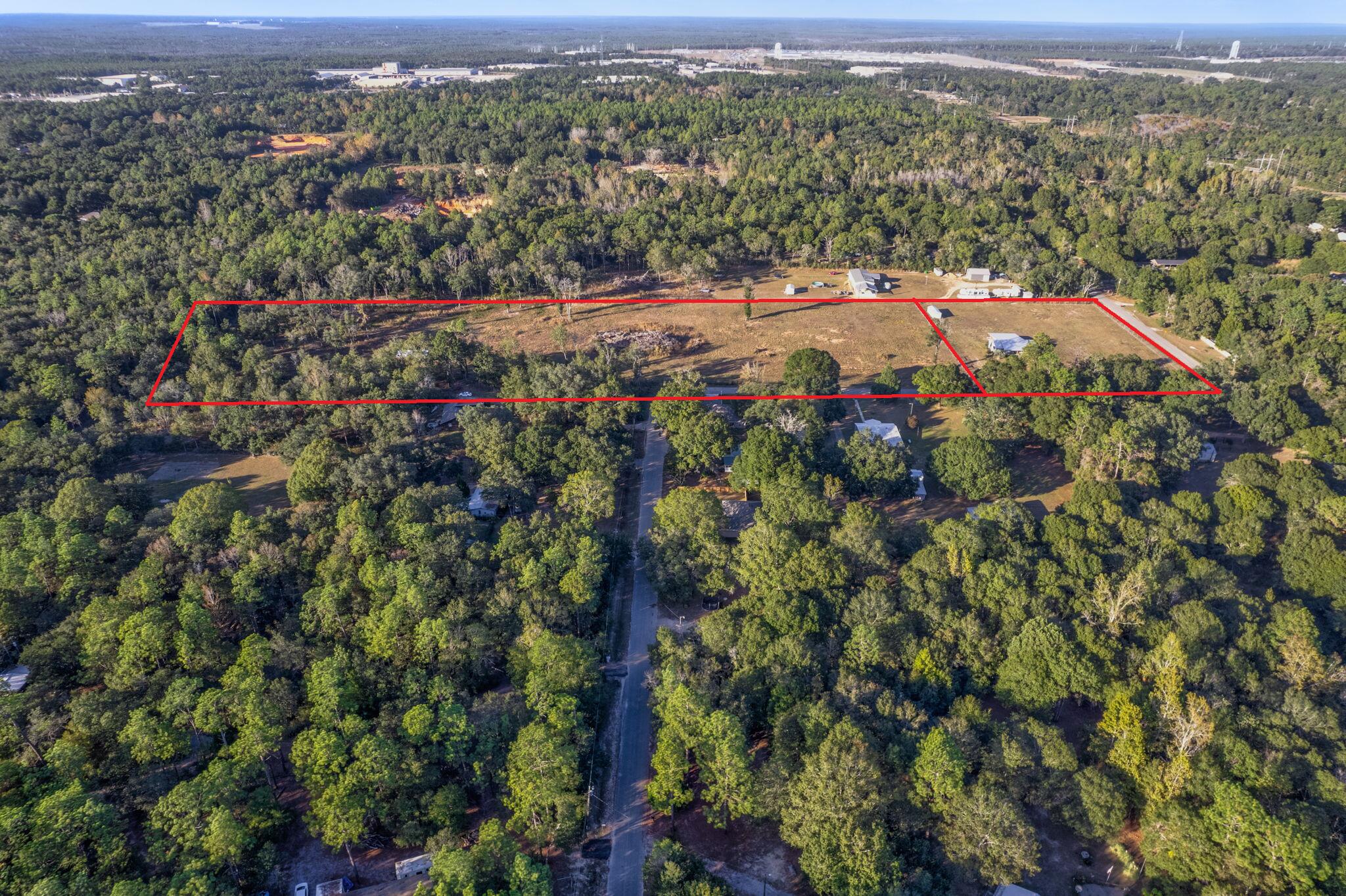 NO RECORDED SUBDIVISION - Land