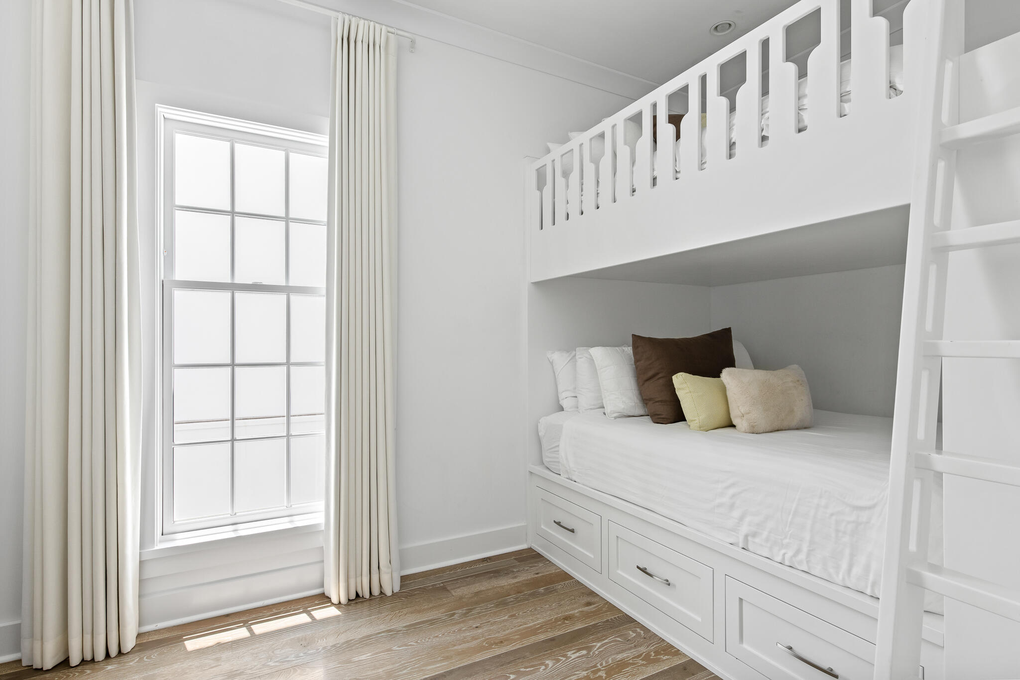 ALYS BEACH - Residential