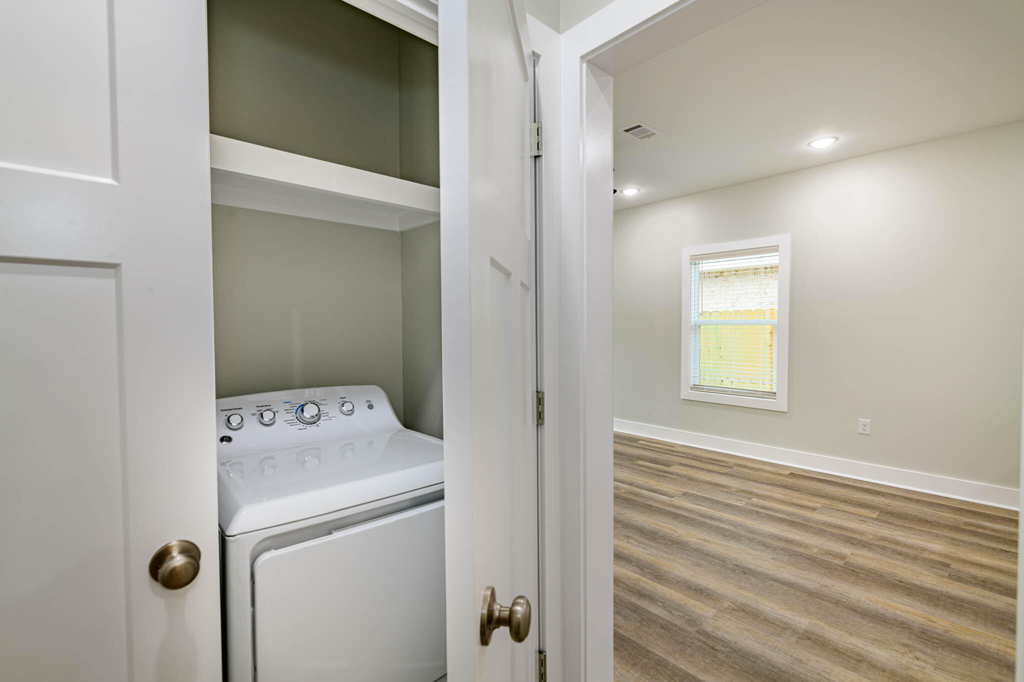 CLEARING ON KELLY MILL ROAD ''The Clearing'' - Residential Lease