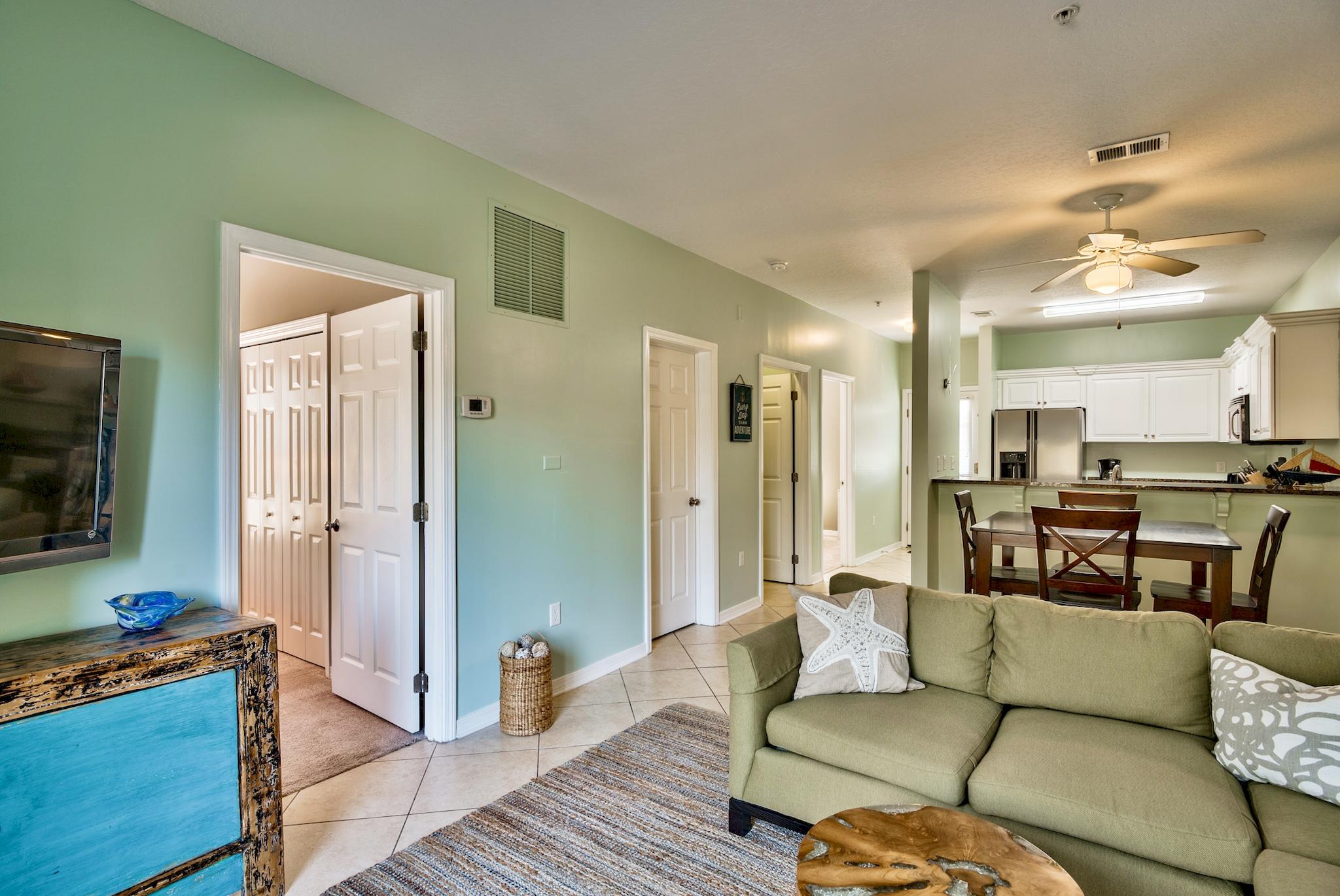 HERONS WATCH CONDO PH 3 - Residential