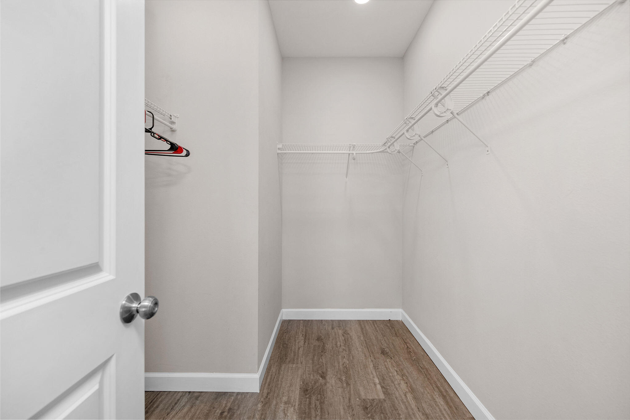 STABLE LANES - Residential