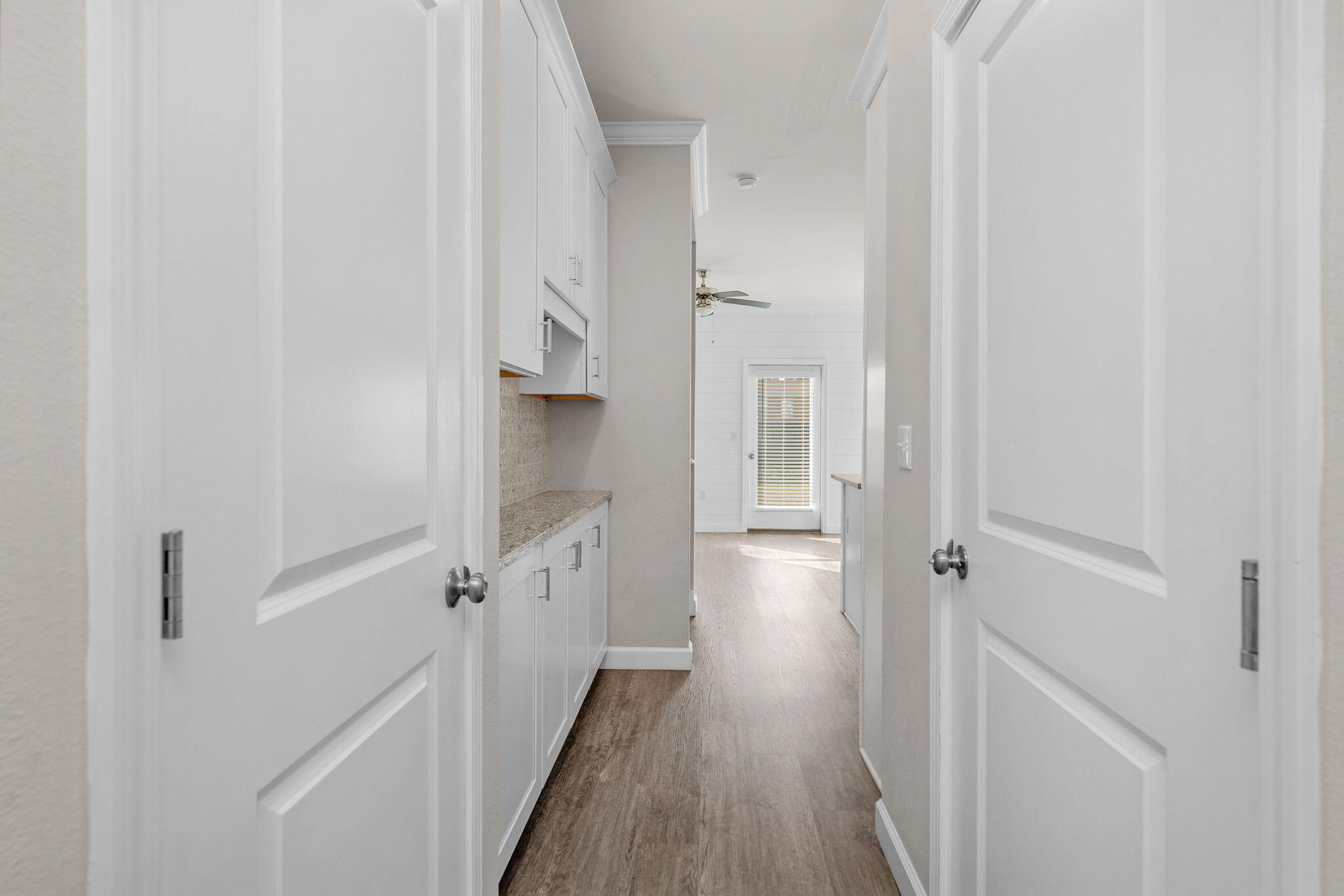 STABLE LANES - Residential