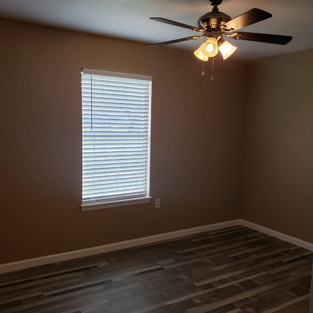 PINE MEADOWS - Residential Lease