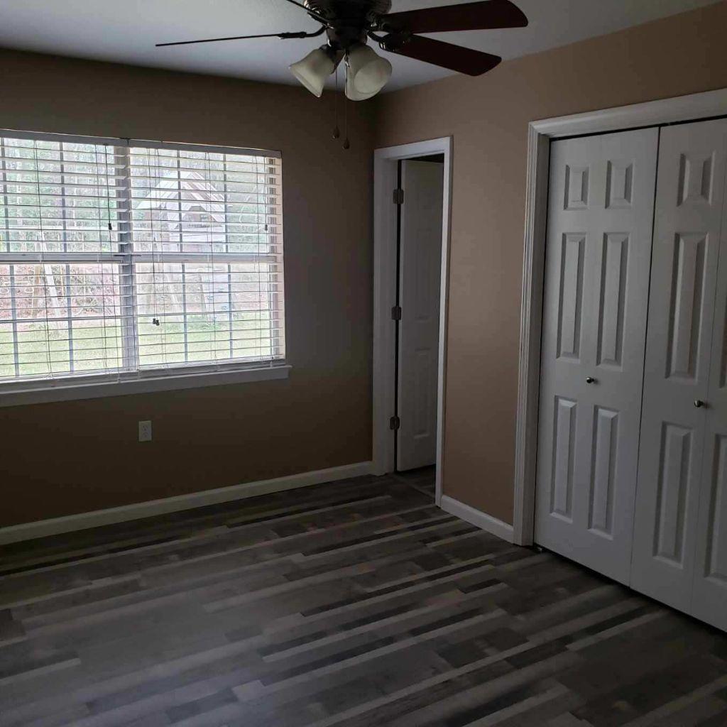 PINE MEADOWS - Residential Lease