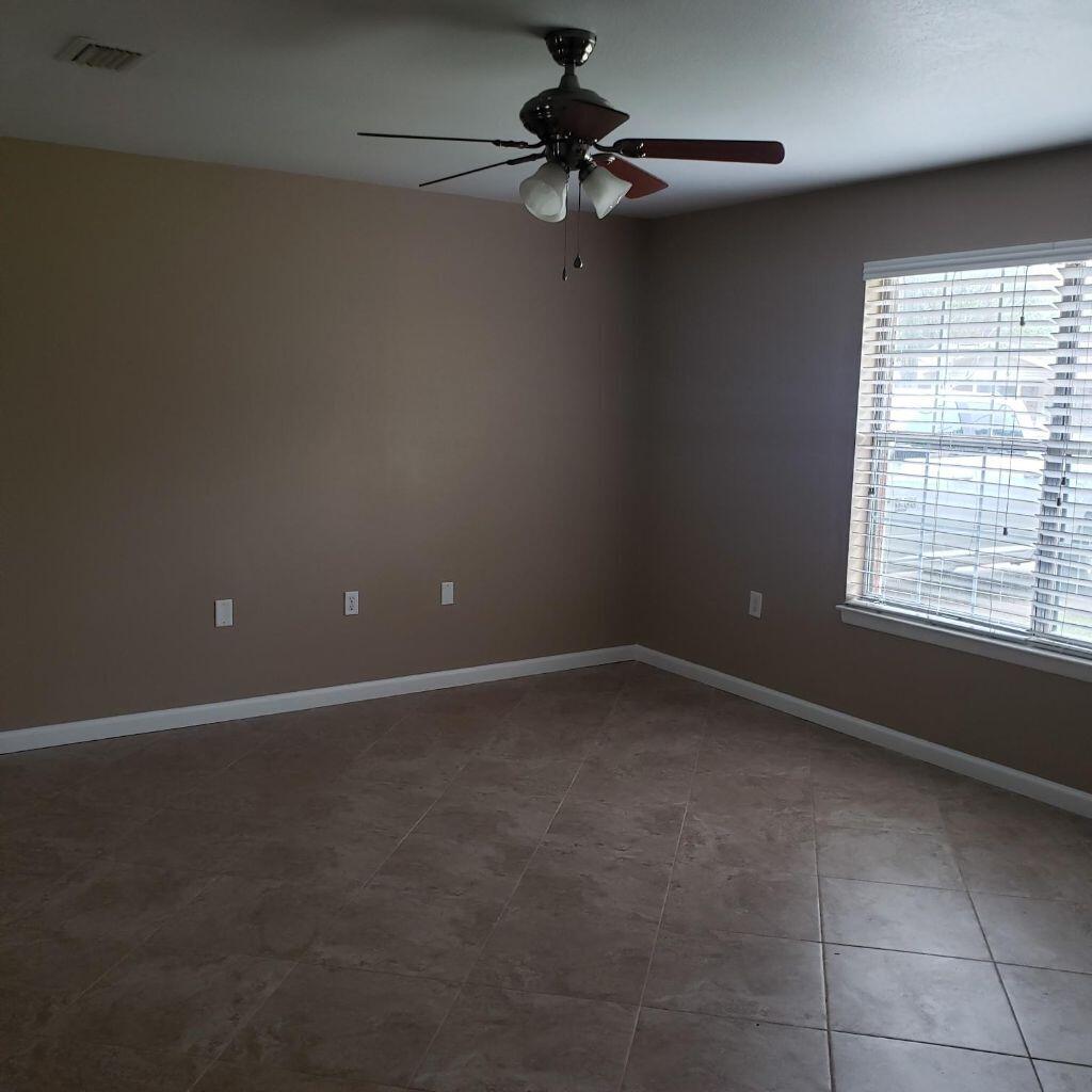 PINE MEADOWS - Residential Lease