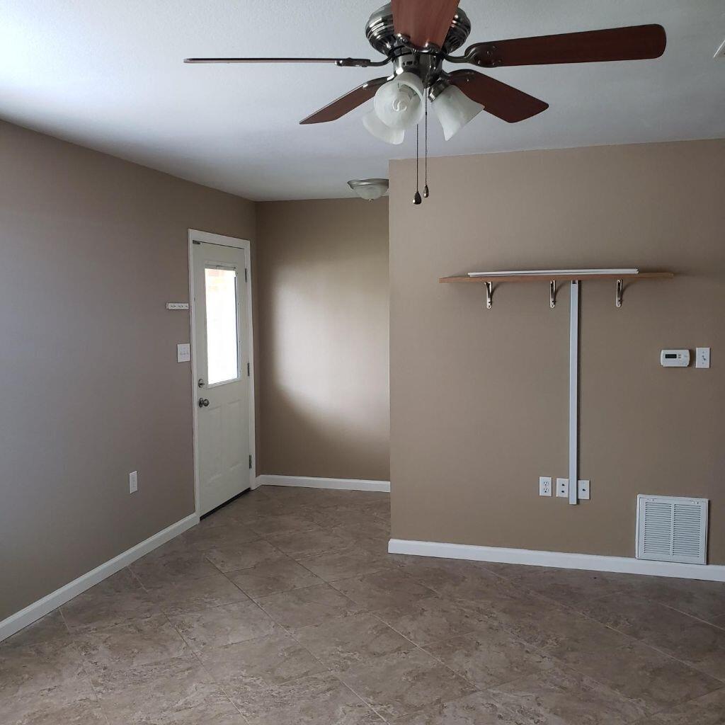 PINE MEADOWS - Residential Lease