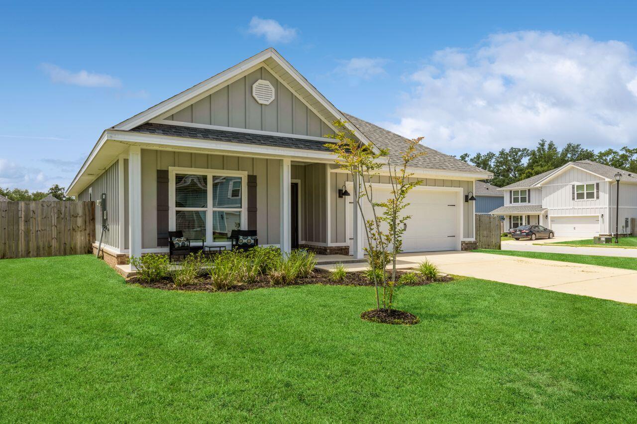 HERITAGE OAKS 1ST ADDN - Residential