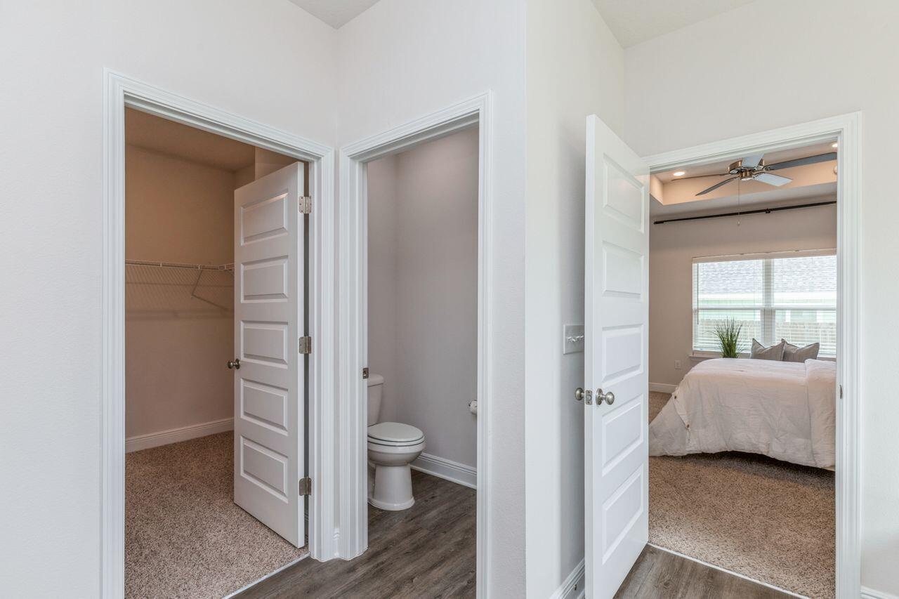 HERITAGE OAKS 1ST ADDN - Residential