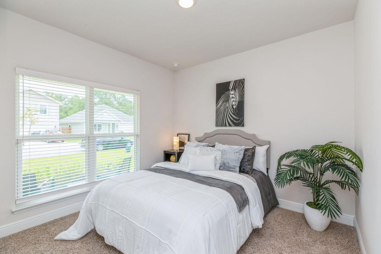 HERITAGE OAKS 1ST ADDN - Residential