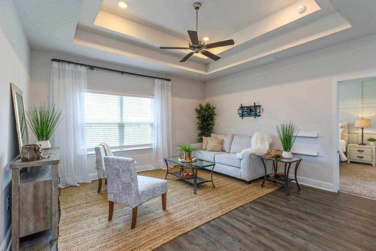 HERITAGE OAKS 1ST ADDN - Residential