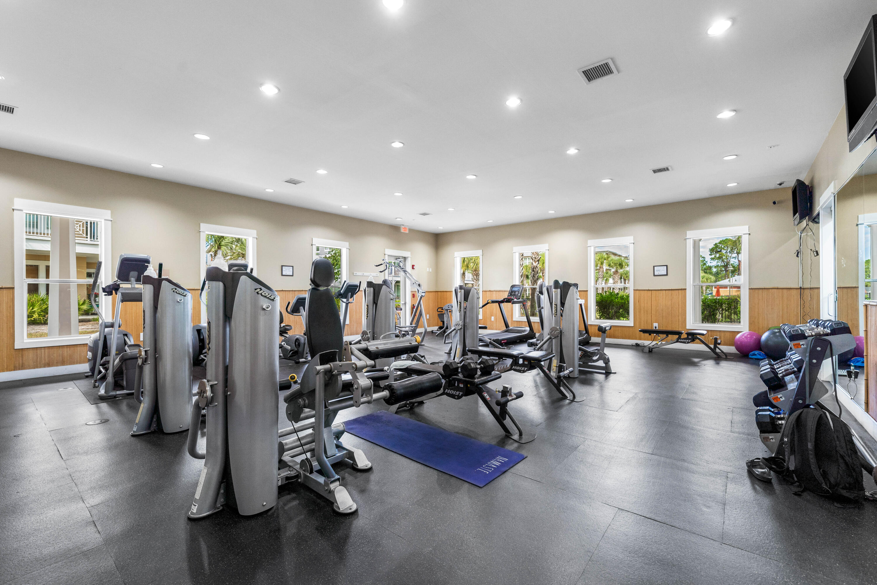 ISLAND RESERVE - Residential