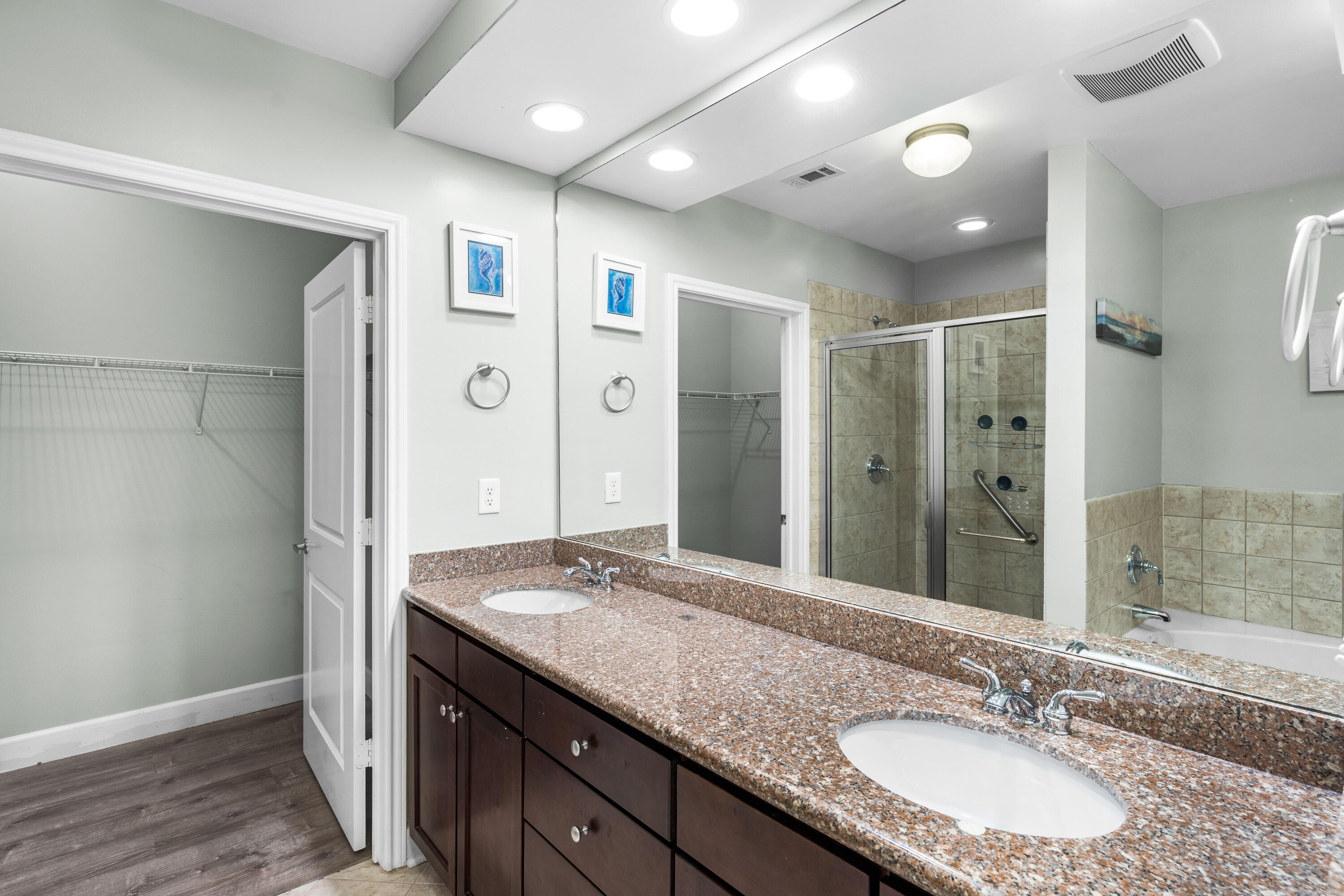 ISLAND RESERVE - Residential