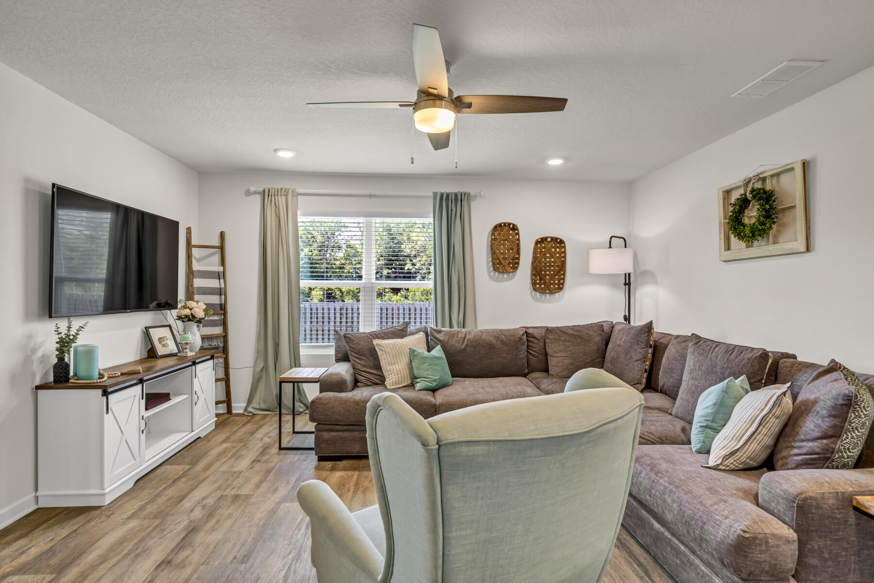 Redstone Commons - Residential