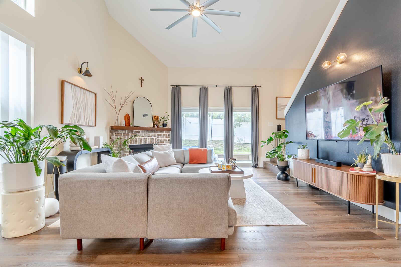 Hideaway Ridge - Residential