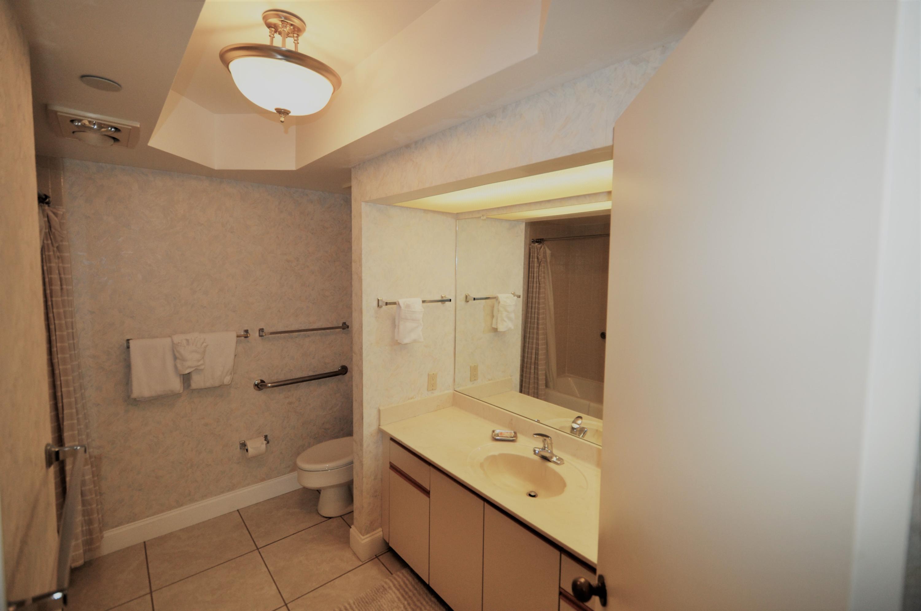 DESTIN SURFSIDE CONDO - Residential