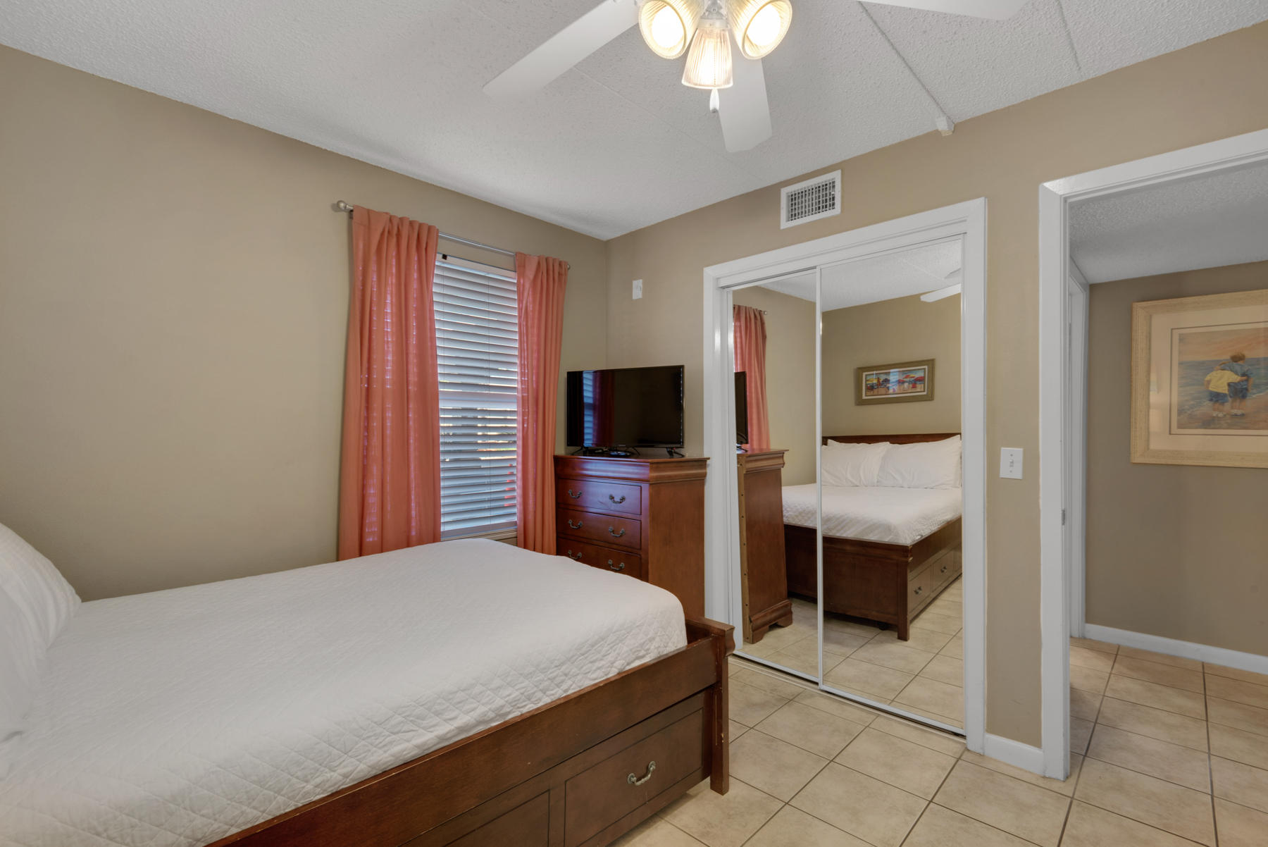 ISLAND ECHO CONDO - Residential