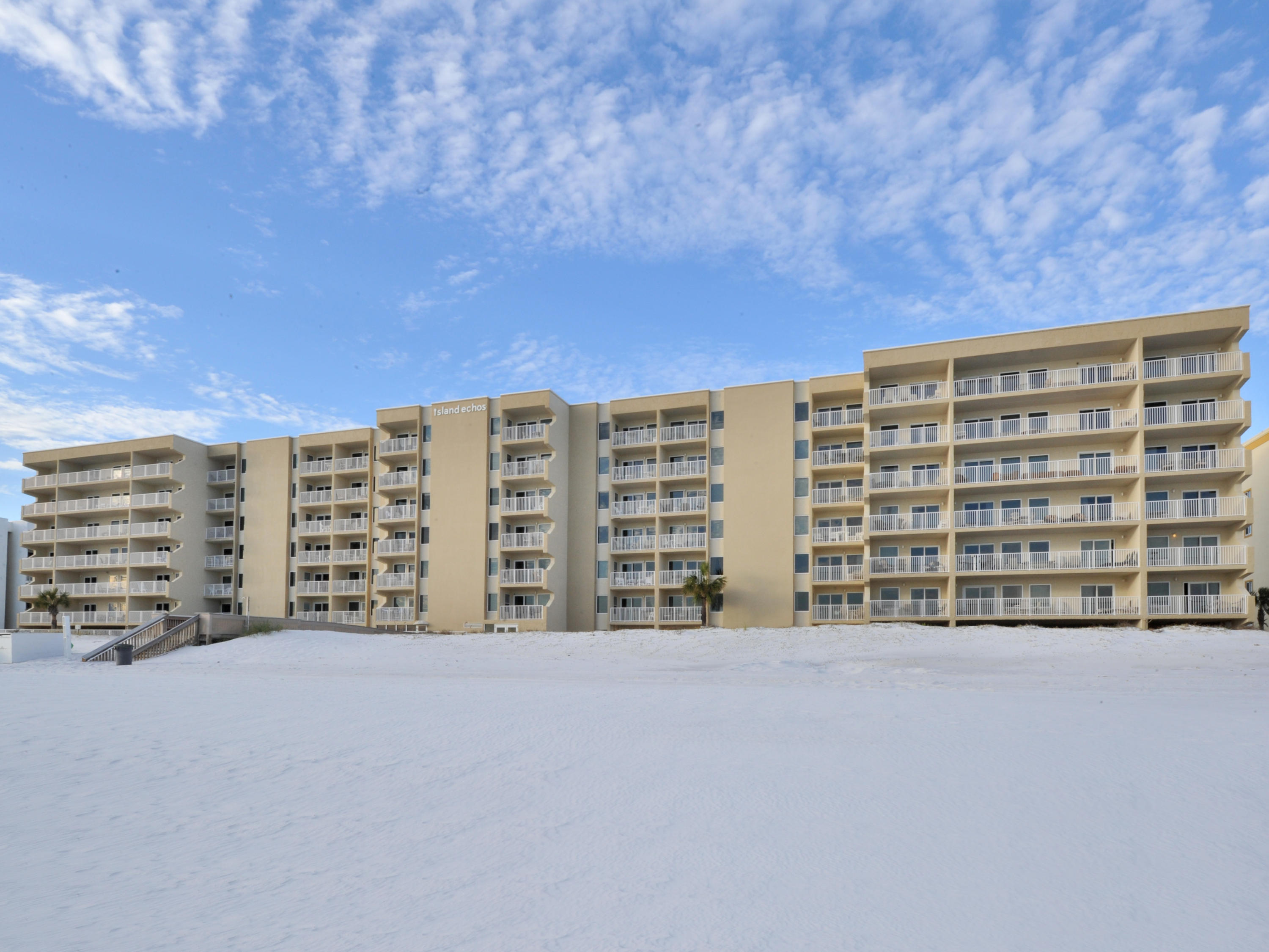 ISLAND ECHO CONDO - Residential