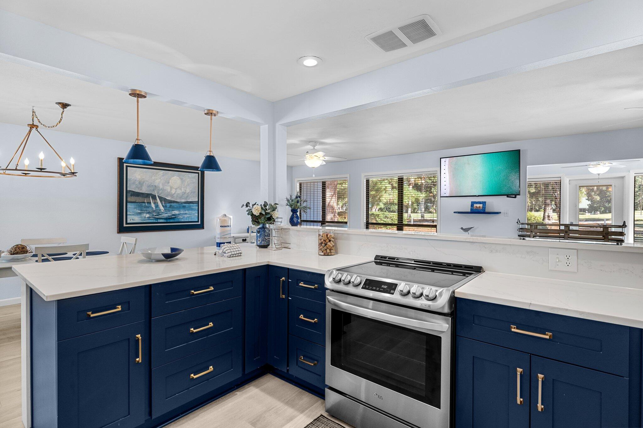SANDPIPER VILLAGE - Residential