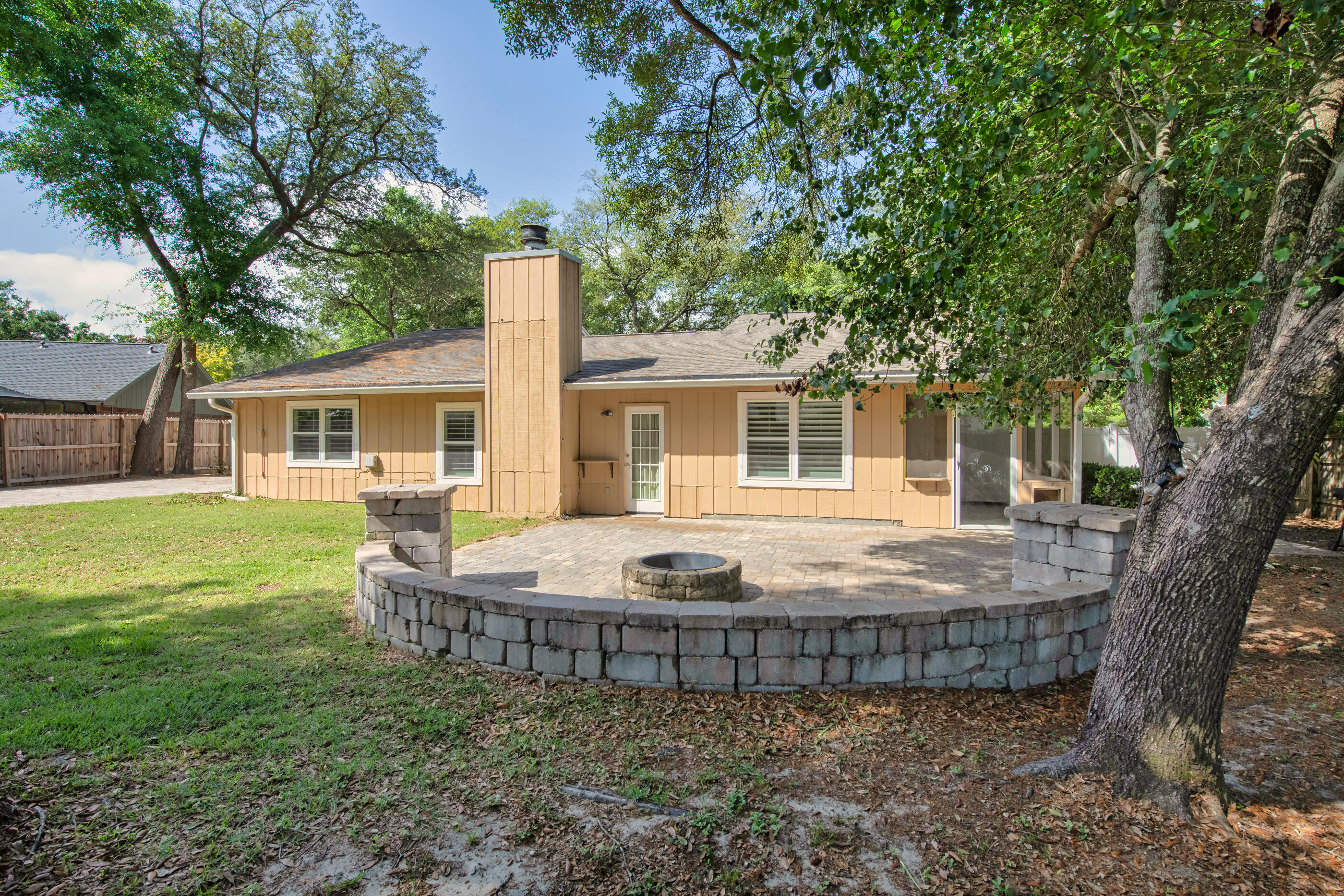 CARIBBEAN VILLAGE 1C - Residential
