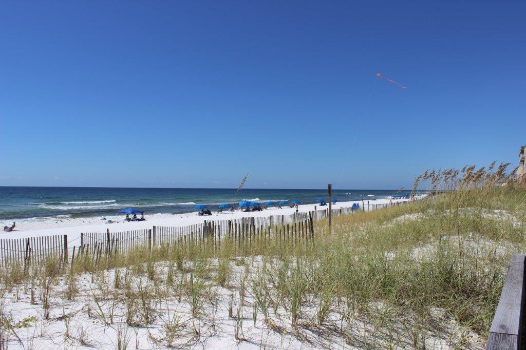 WATERS EDGE - Residential