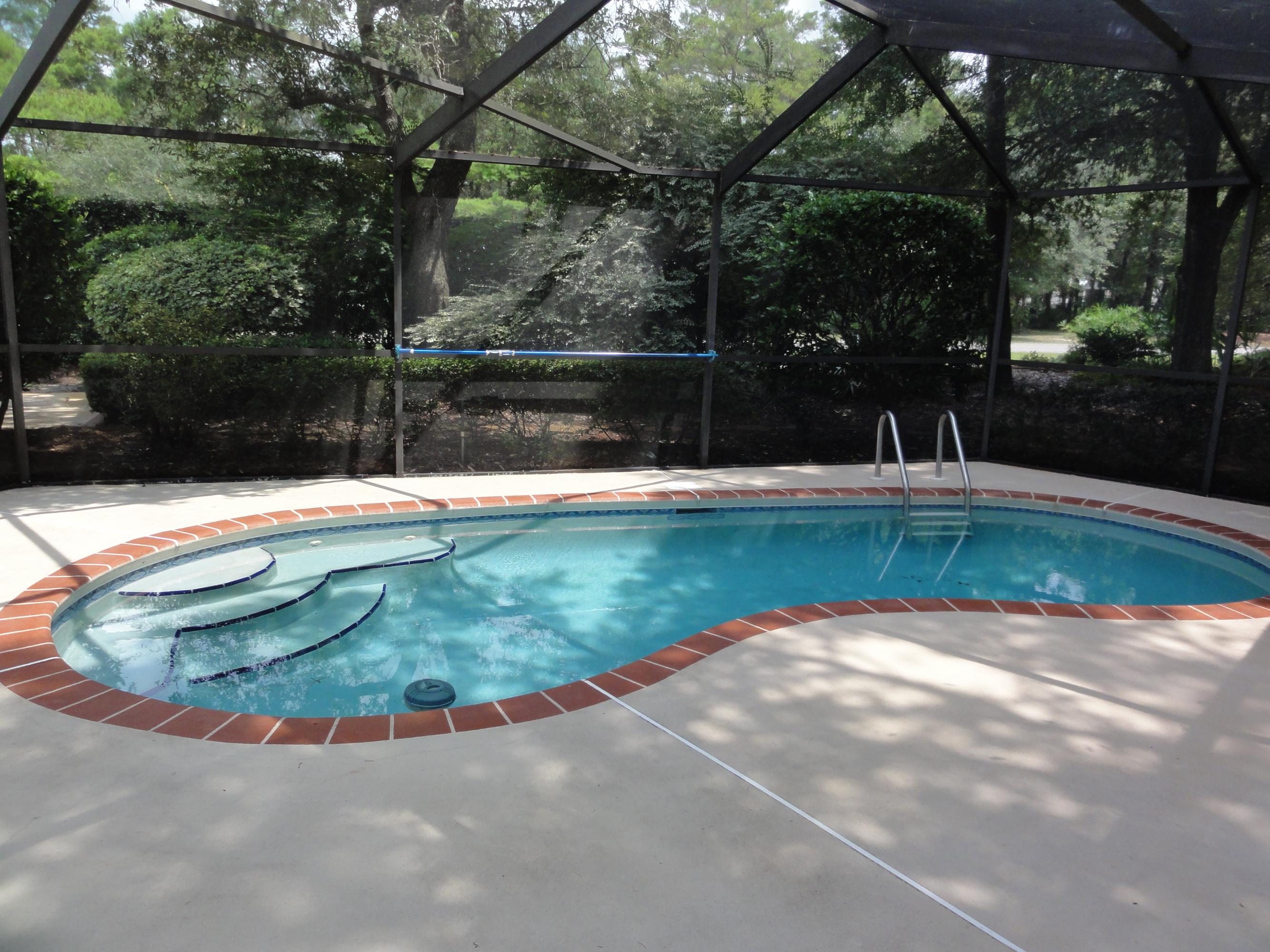 FAIRWAY LAKES PH 2 - Residential