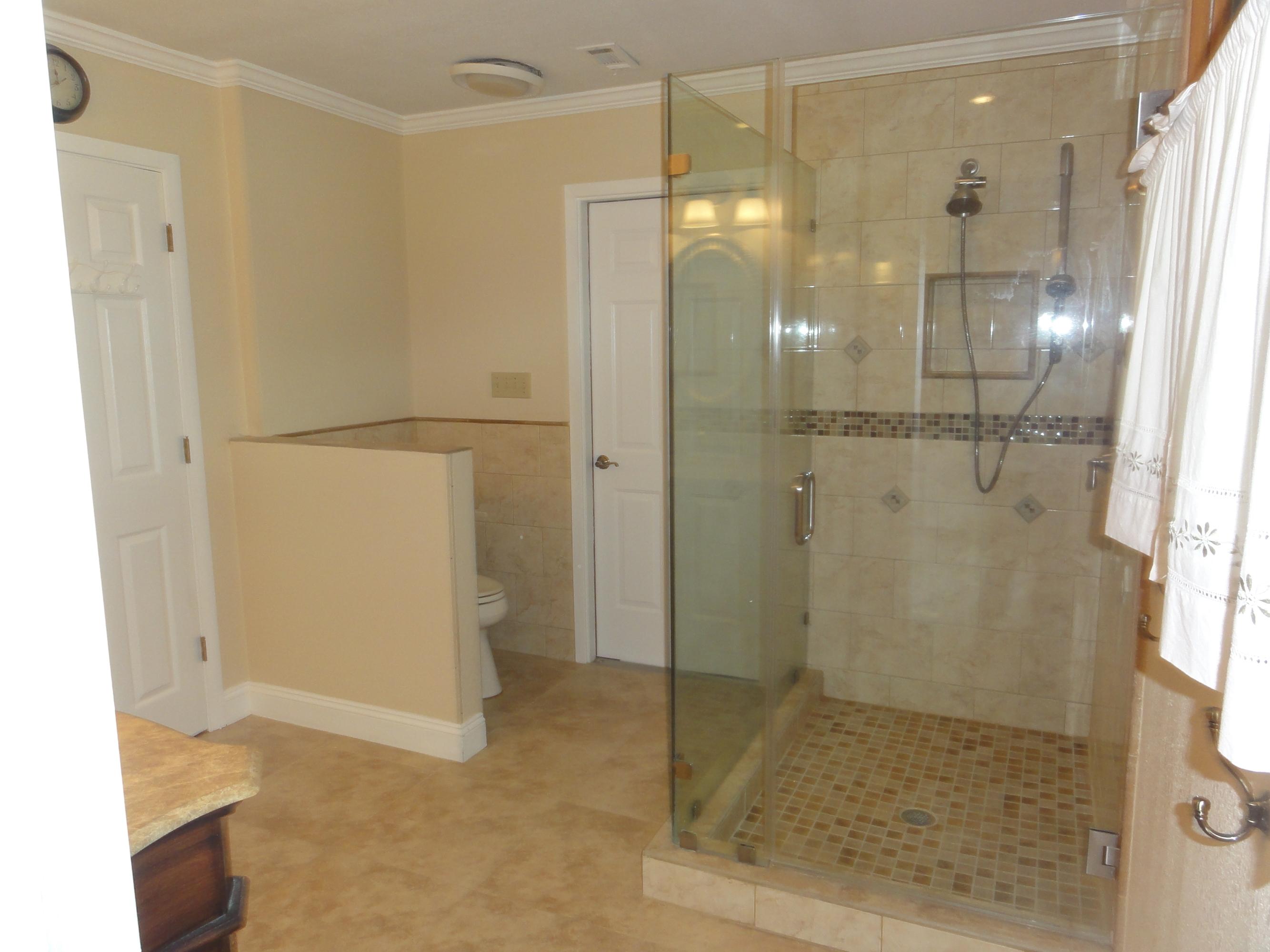 FAIRWAY LAKES PH 2 - Residential