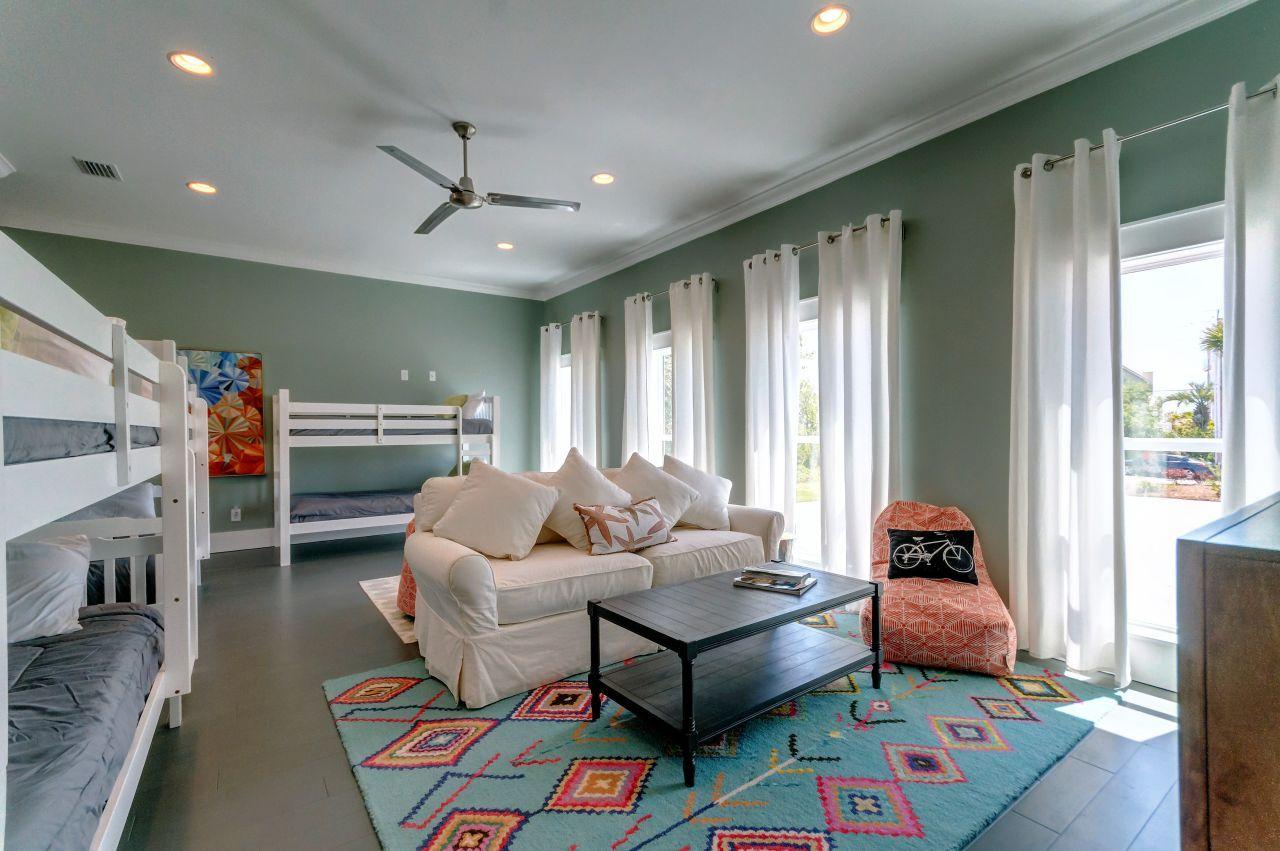 SEACREST EAST - Residential