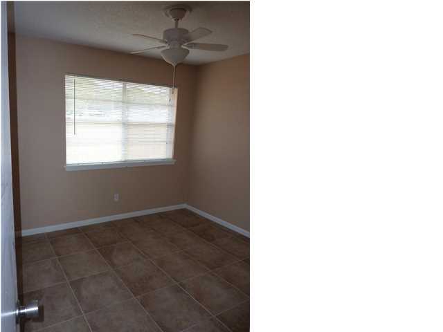 HICKORY - Residential Lease